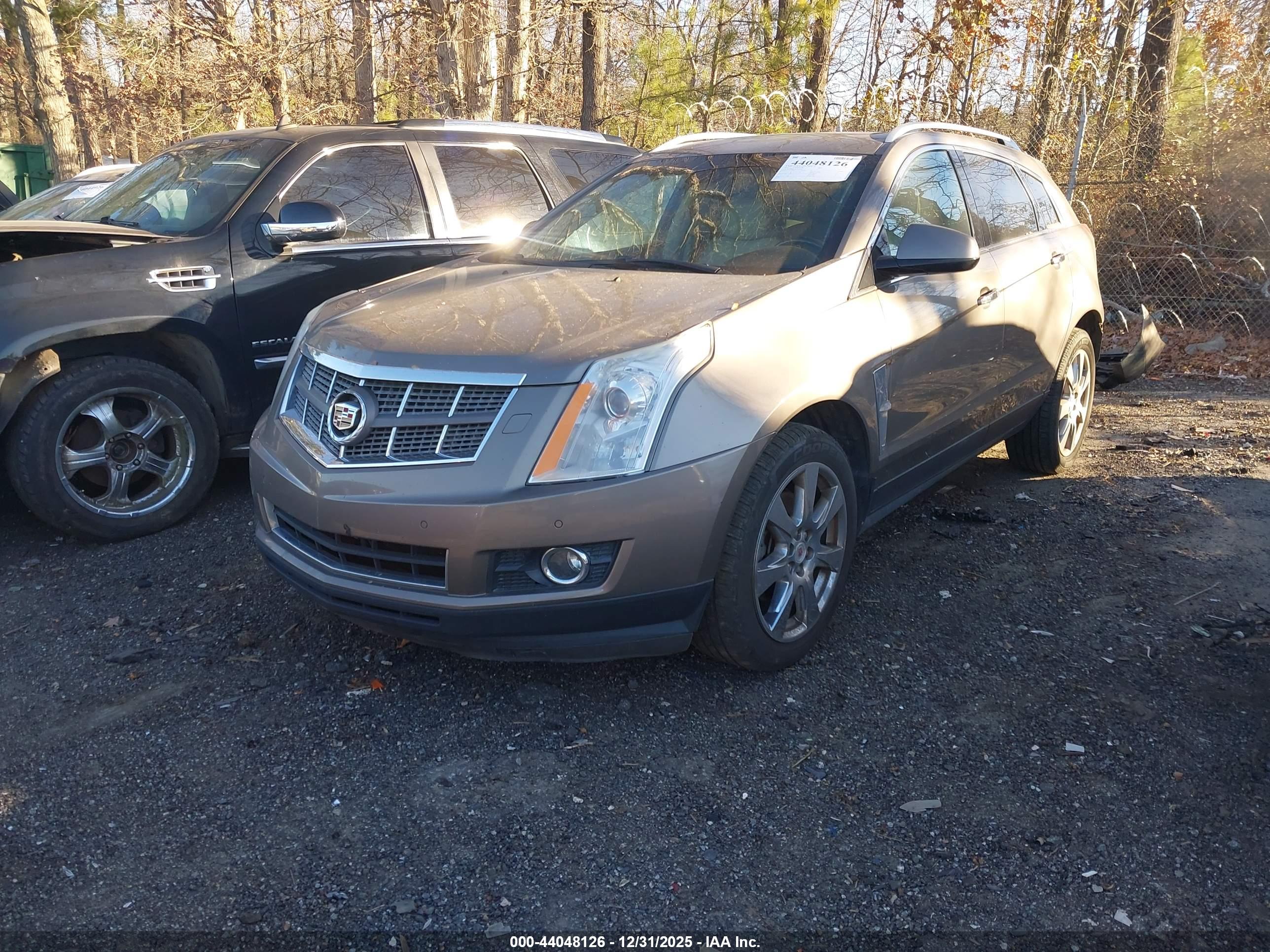 CADILLAC SRX image 2