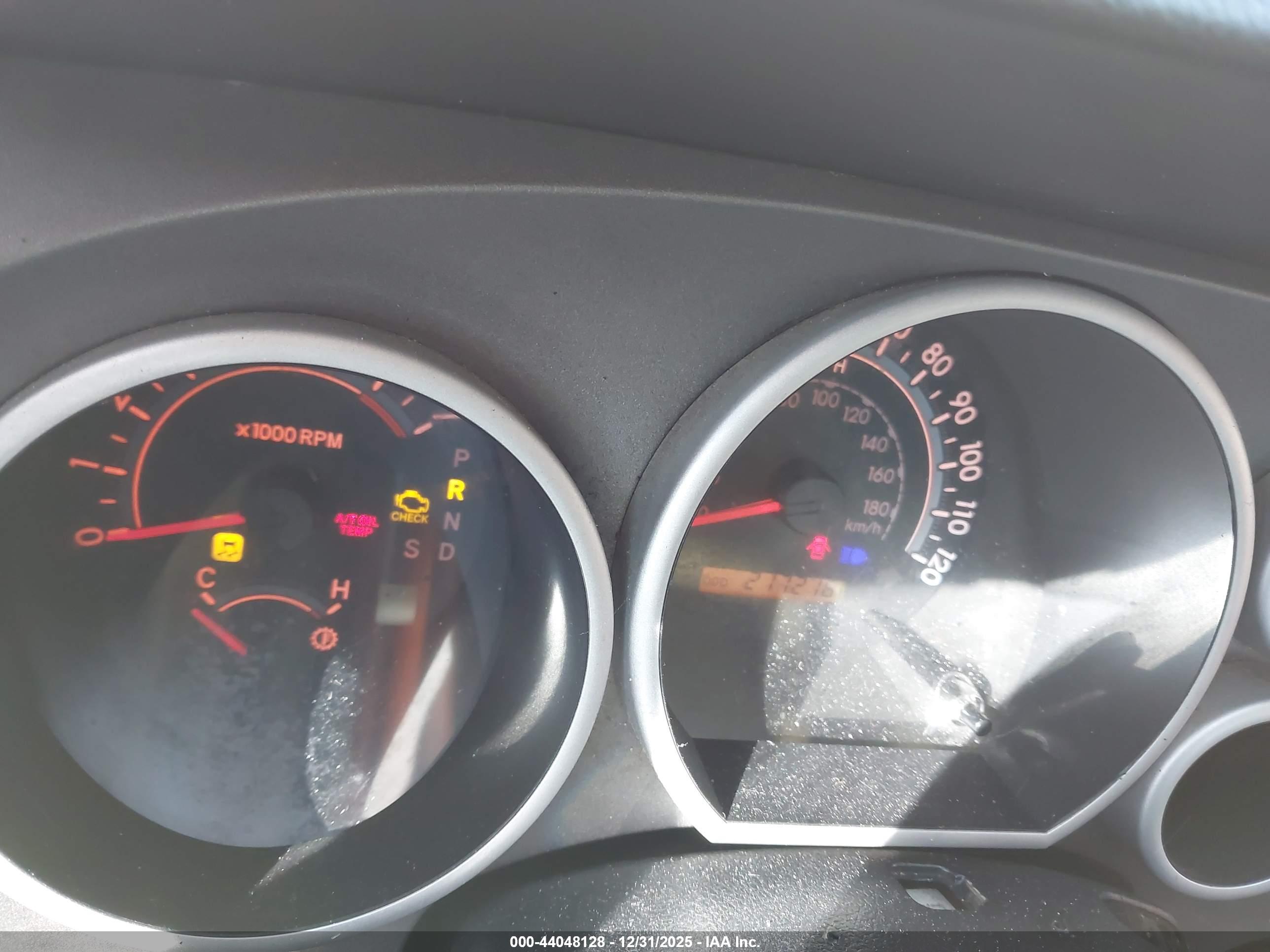 TOYOTA TUNDRA image 7