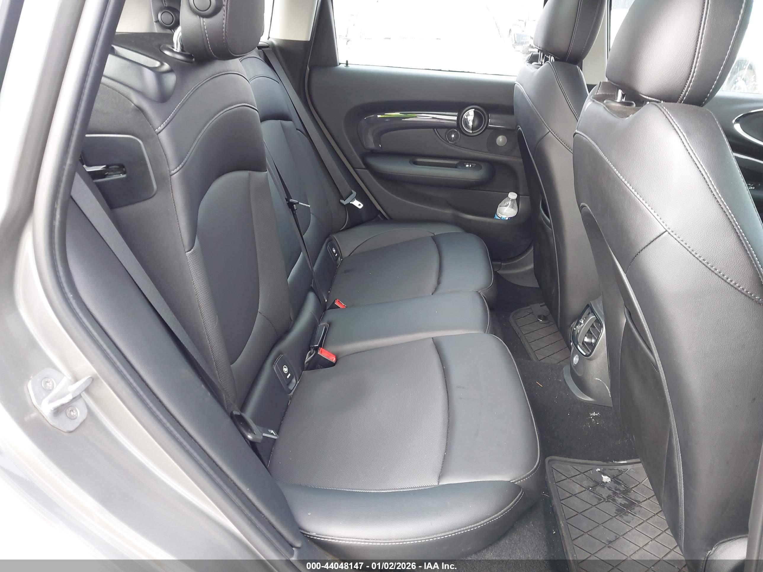 MINI CLUBMAN image 8
