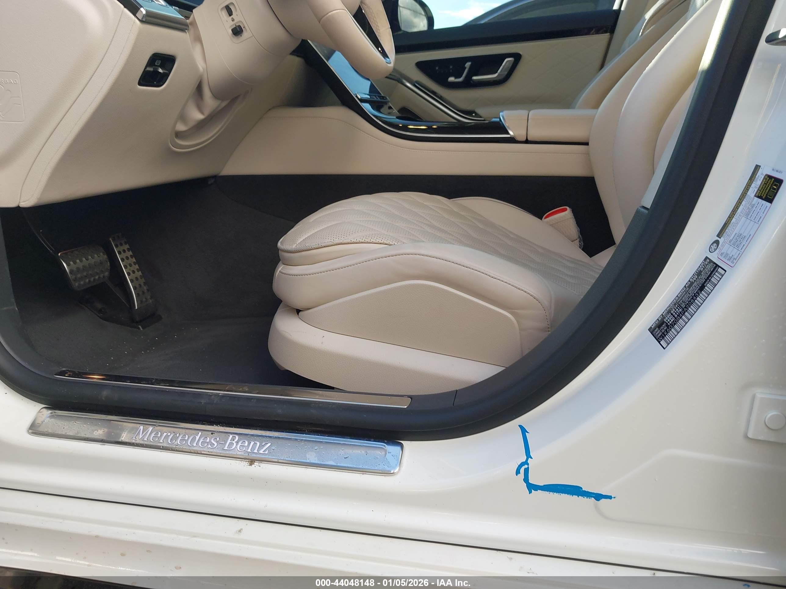 MERCEDES-BENZ S image 6