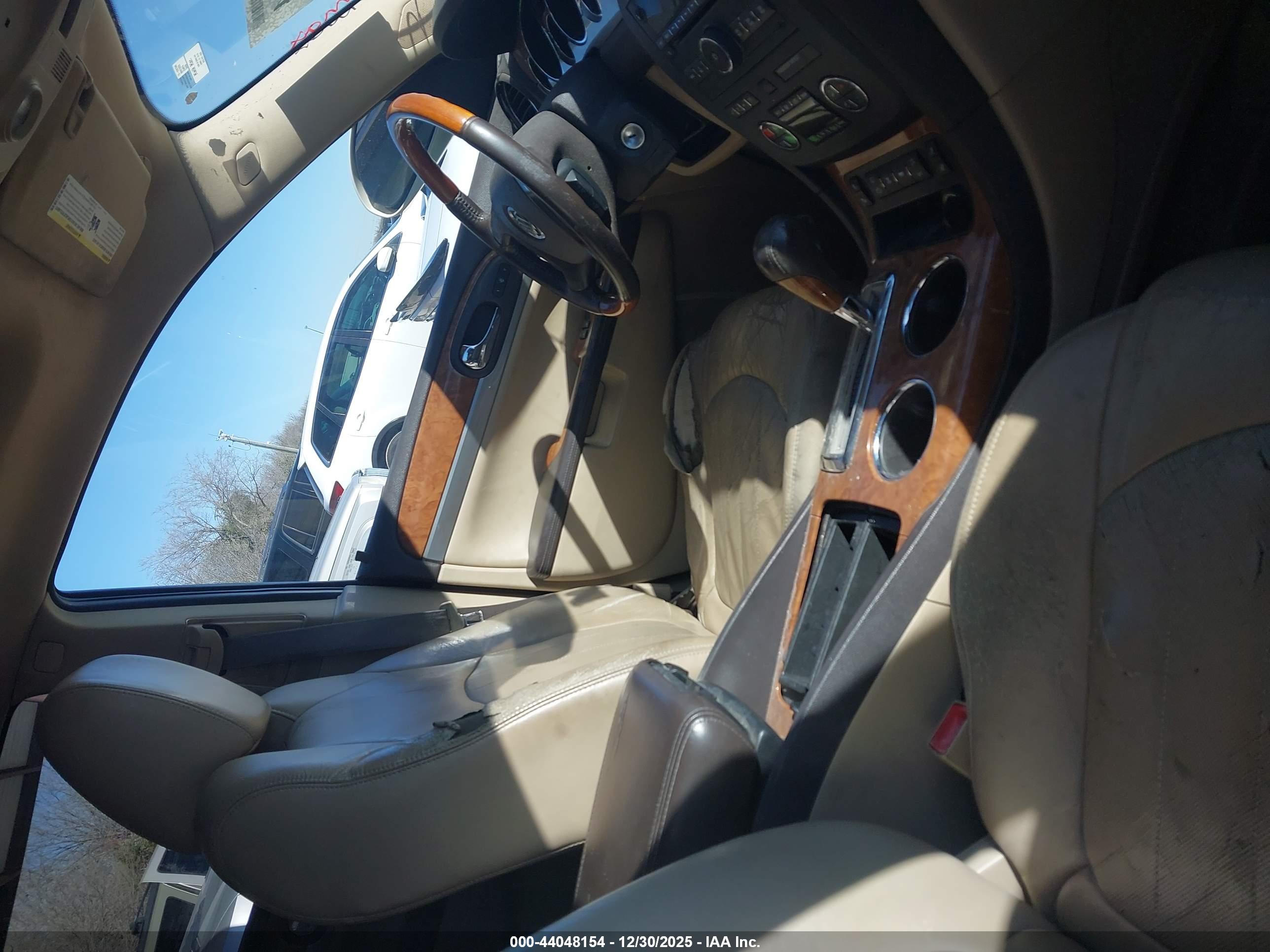 BUICK ENCLAVE image 5