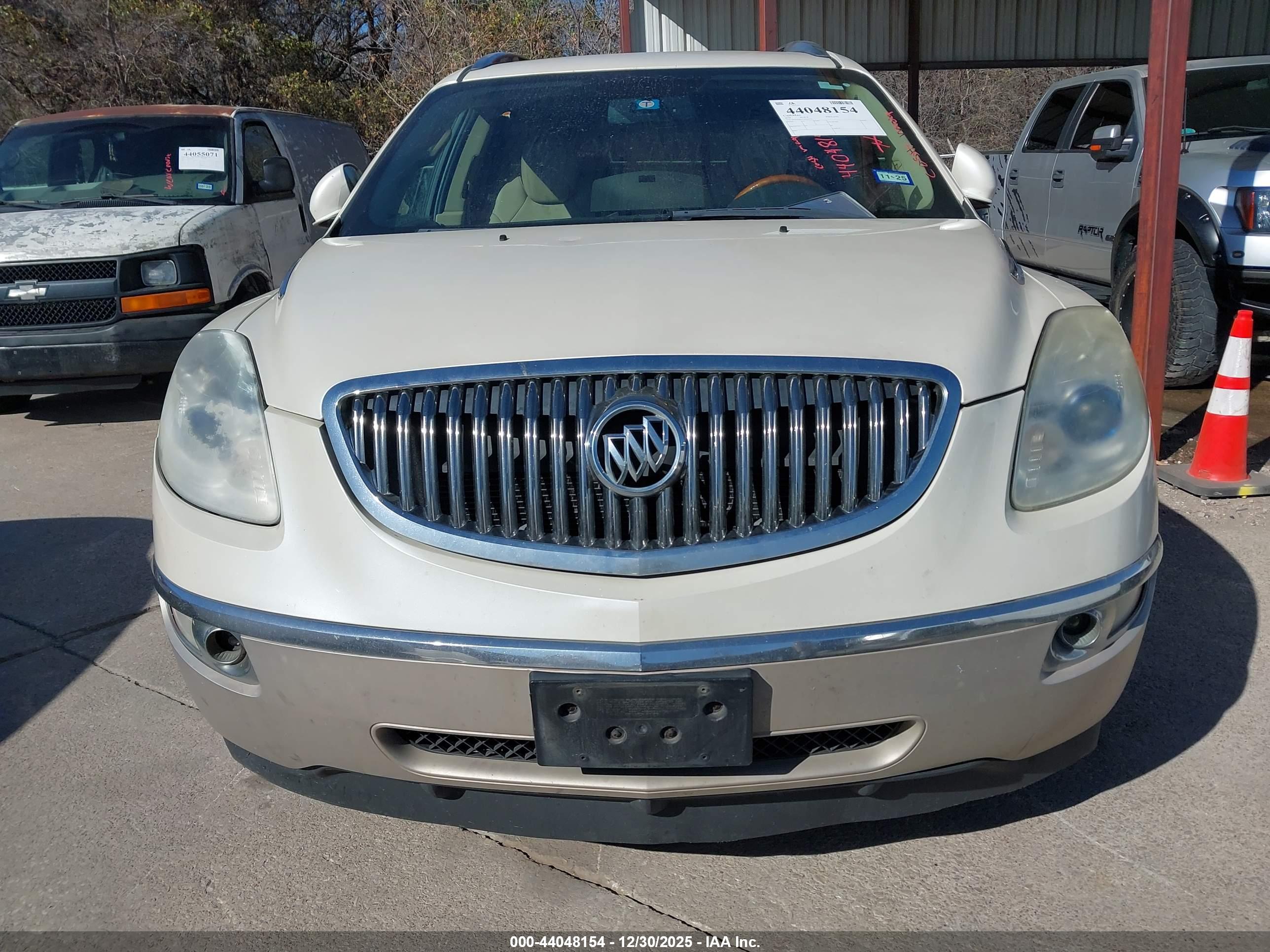 BUICK ENCLAVE image 6
