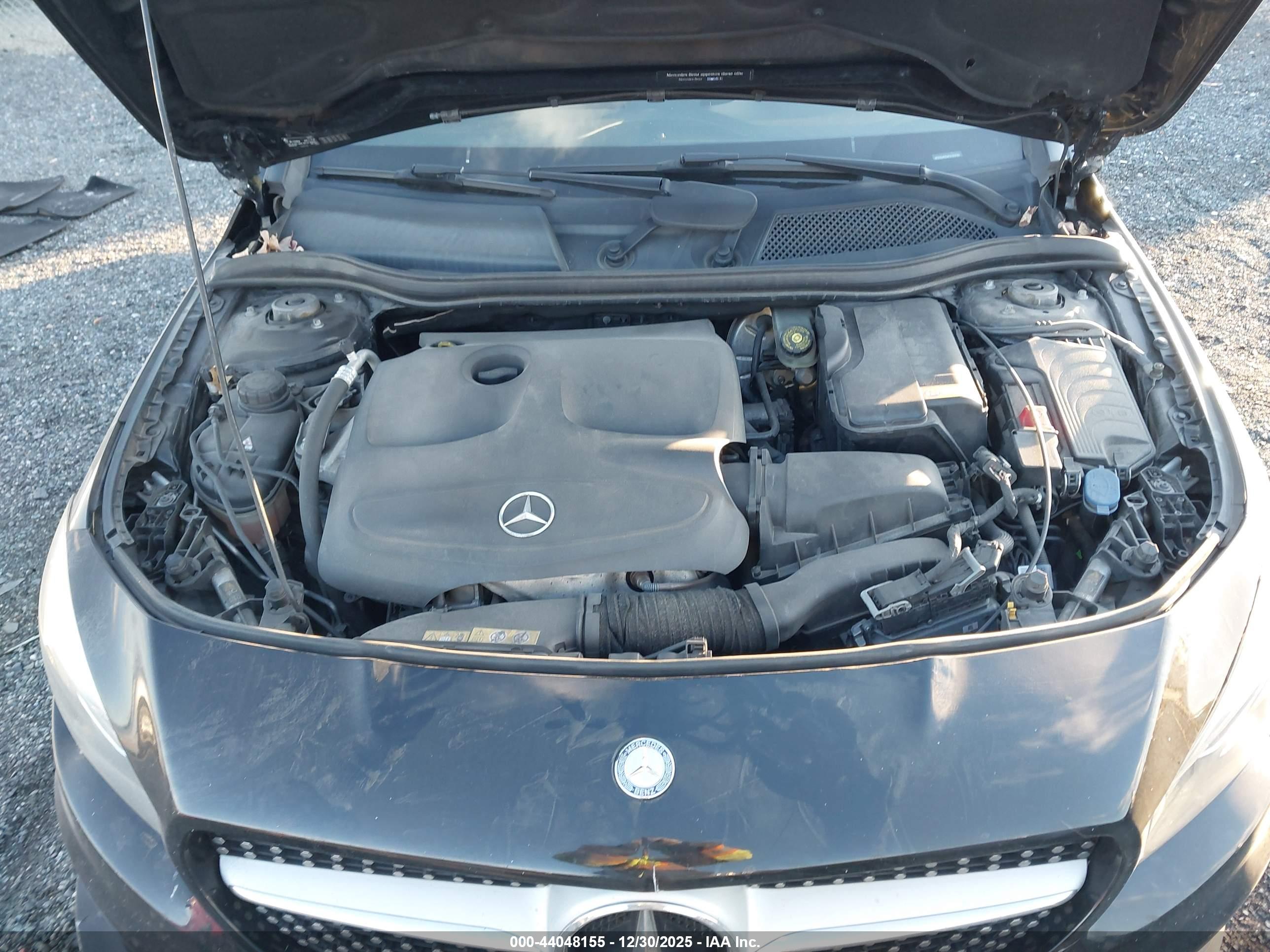 MERCEDES-BENZ CLA image 10