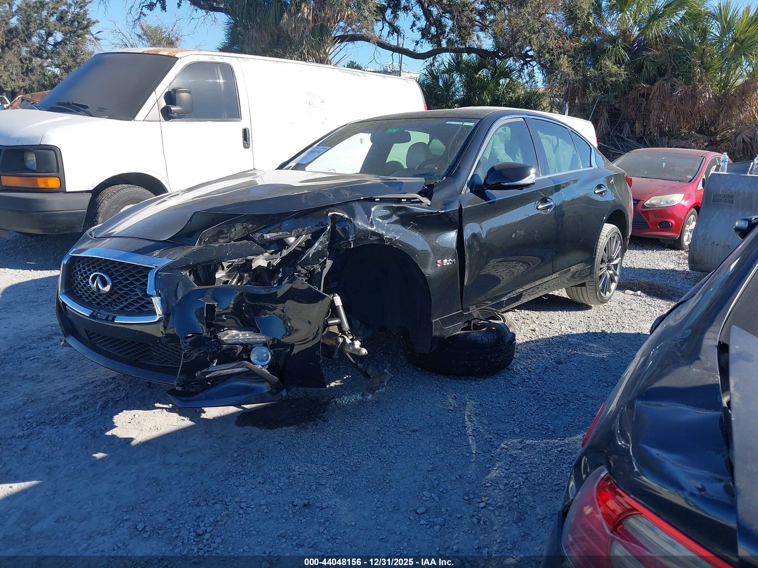 INFINITI Q50 image 2