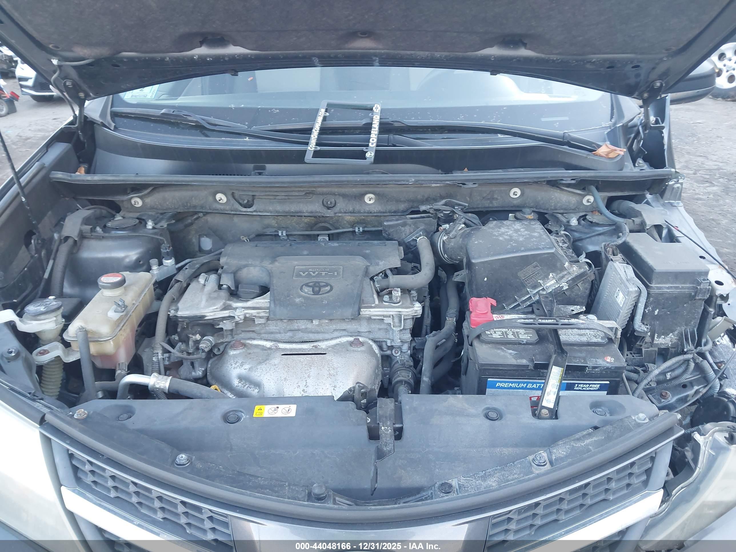 TOYOTA RAV4 image 10