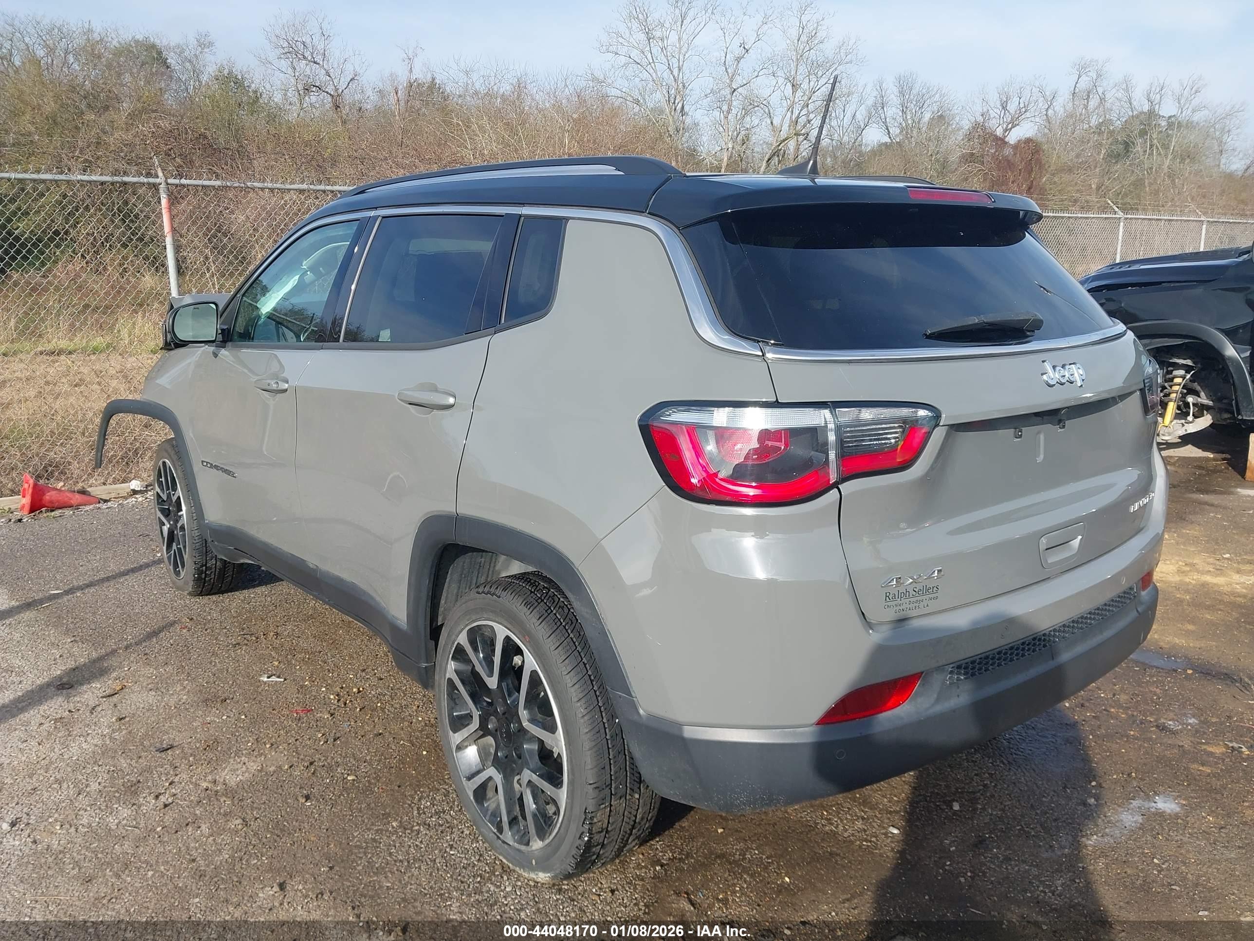 JEEP COMPASS image 3
