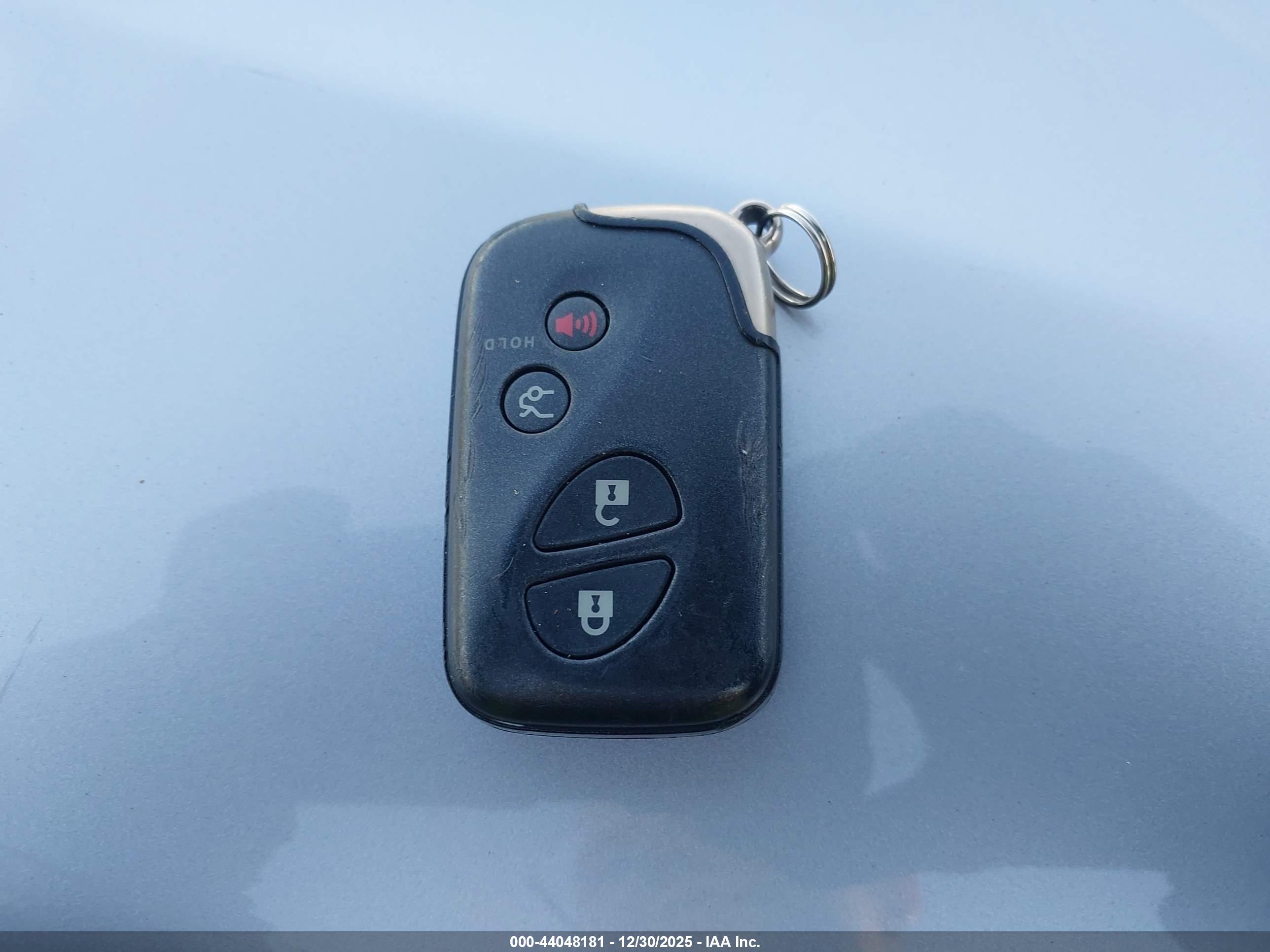 LEXUS IS image 11