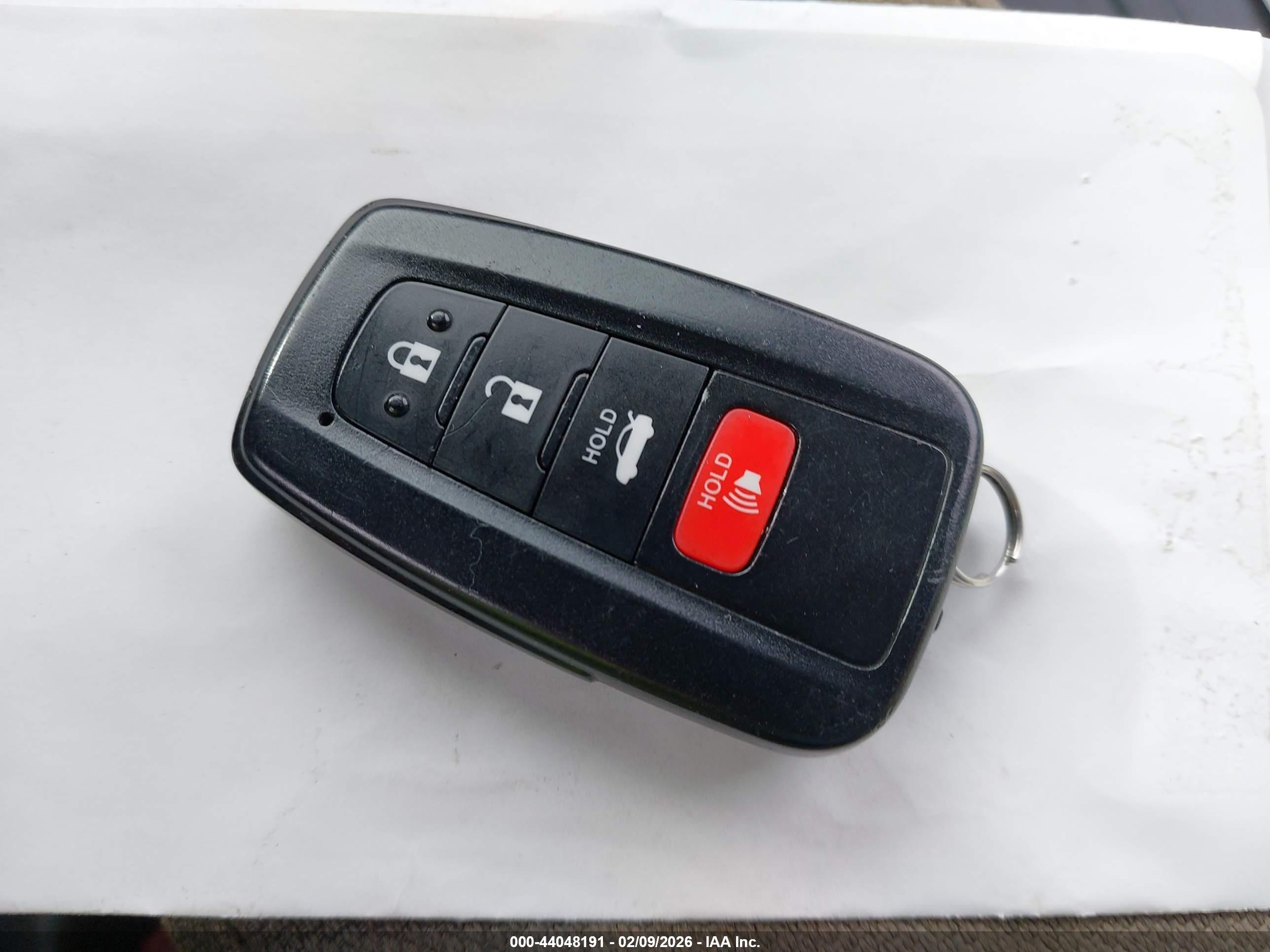 TOYOTA COROLLA image 11