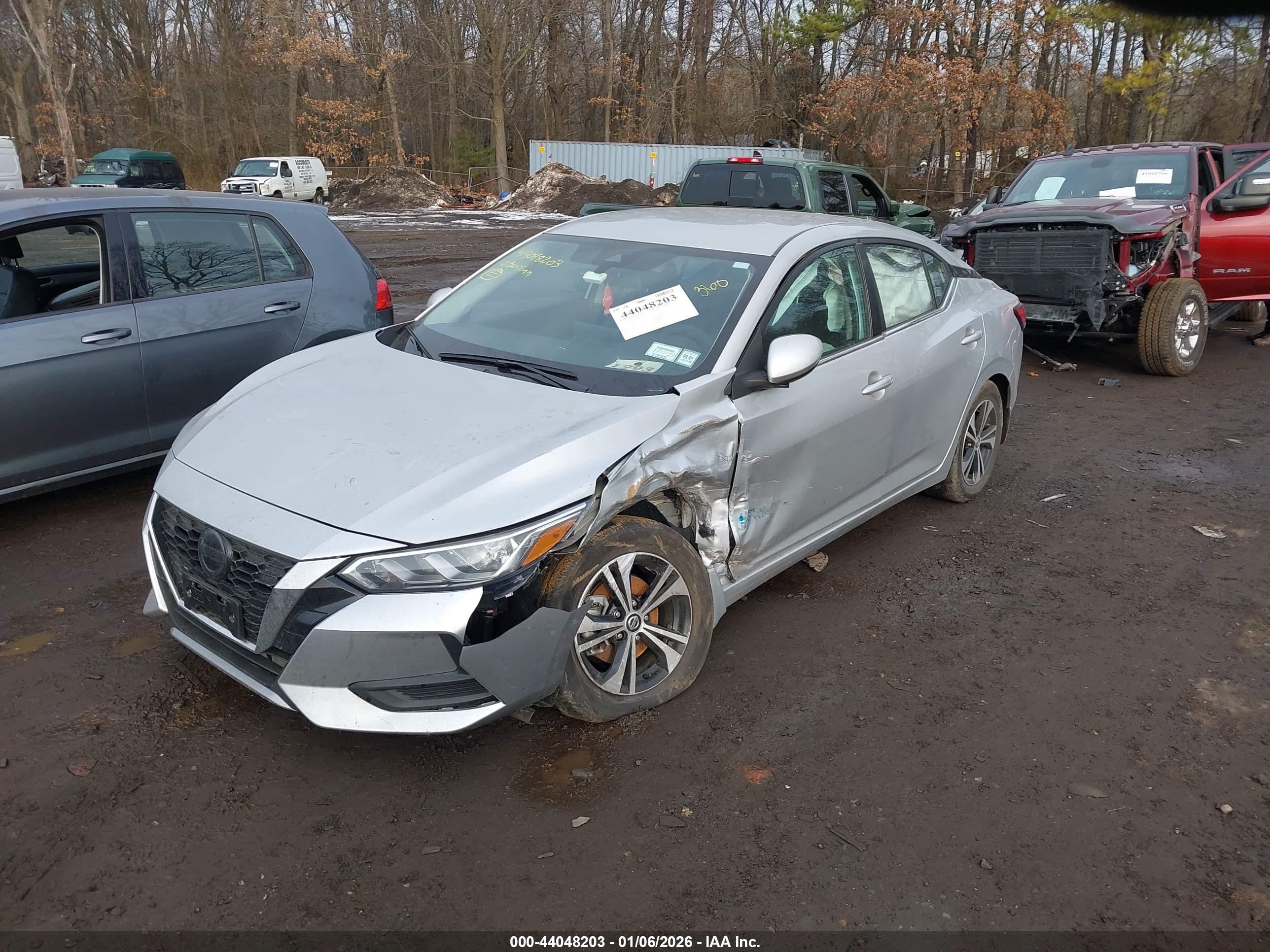 NISSAN SENTRA image 2