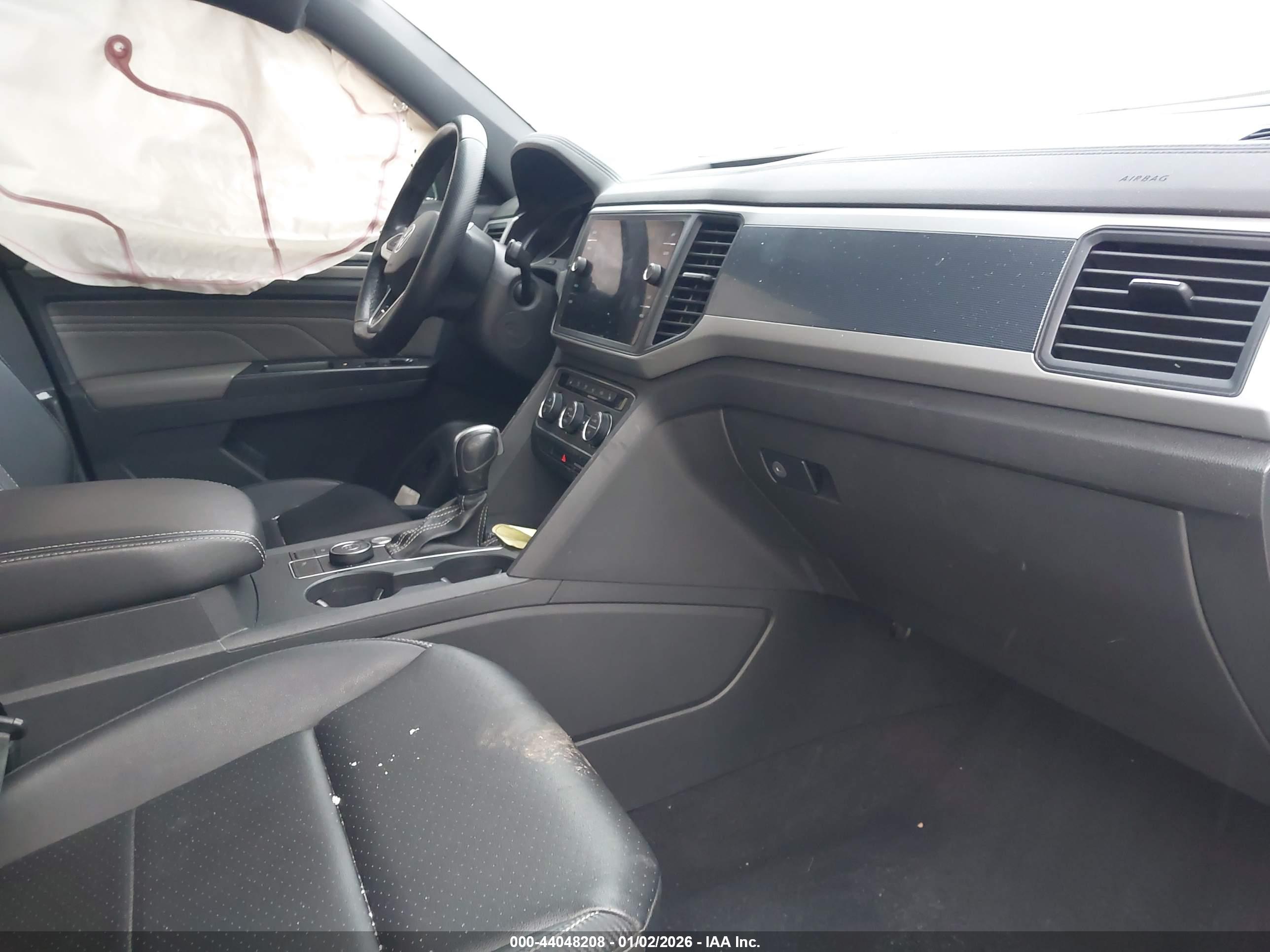 VOLKSWAGEN ATLAS image 5