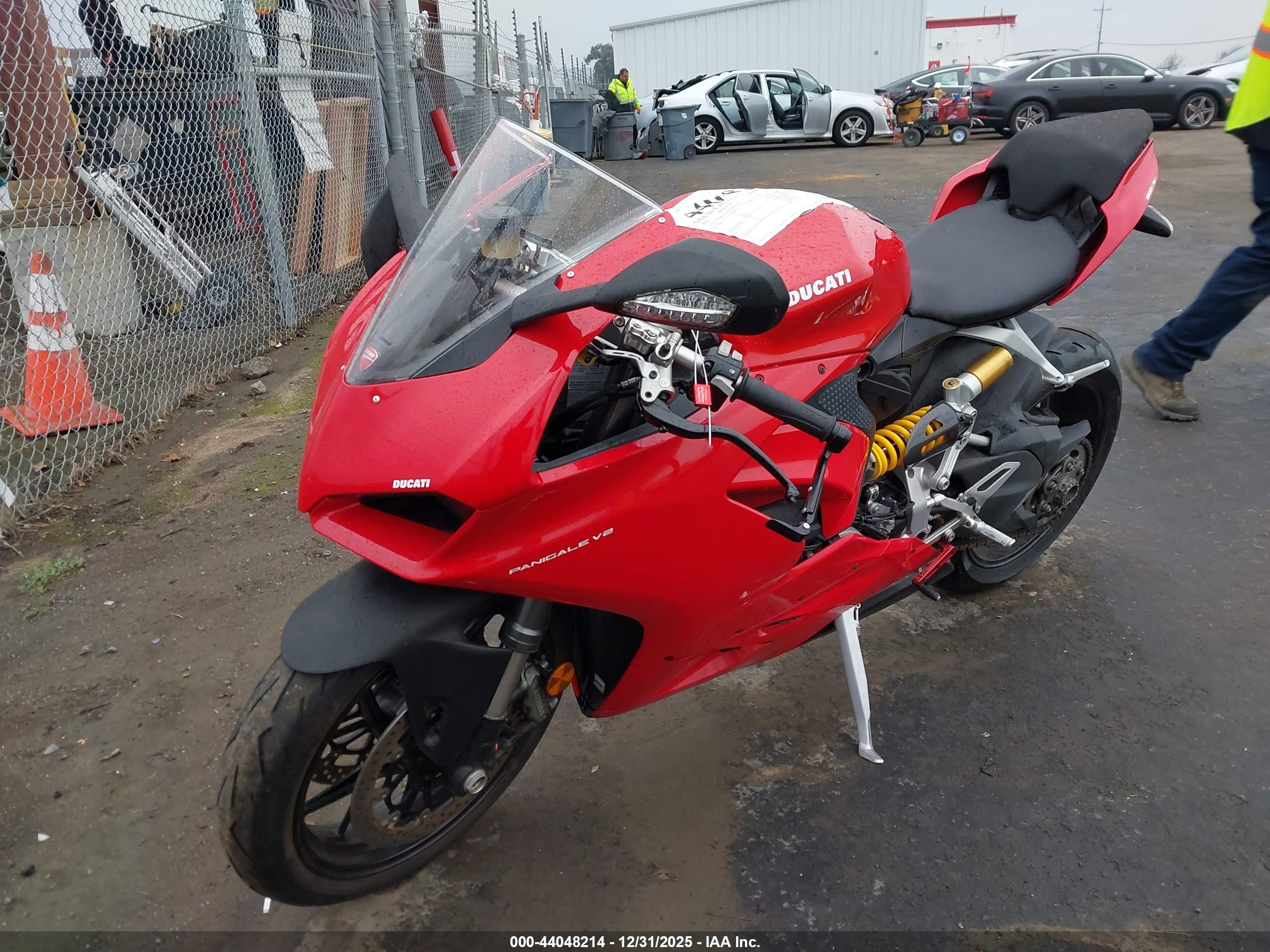 DUCATI PANIGALE image 2