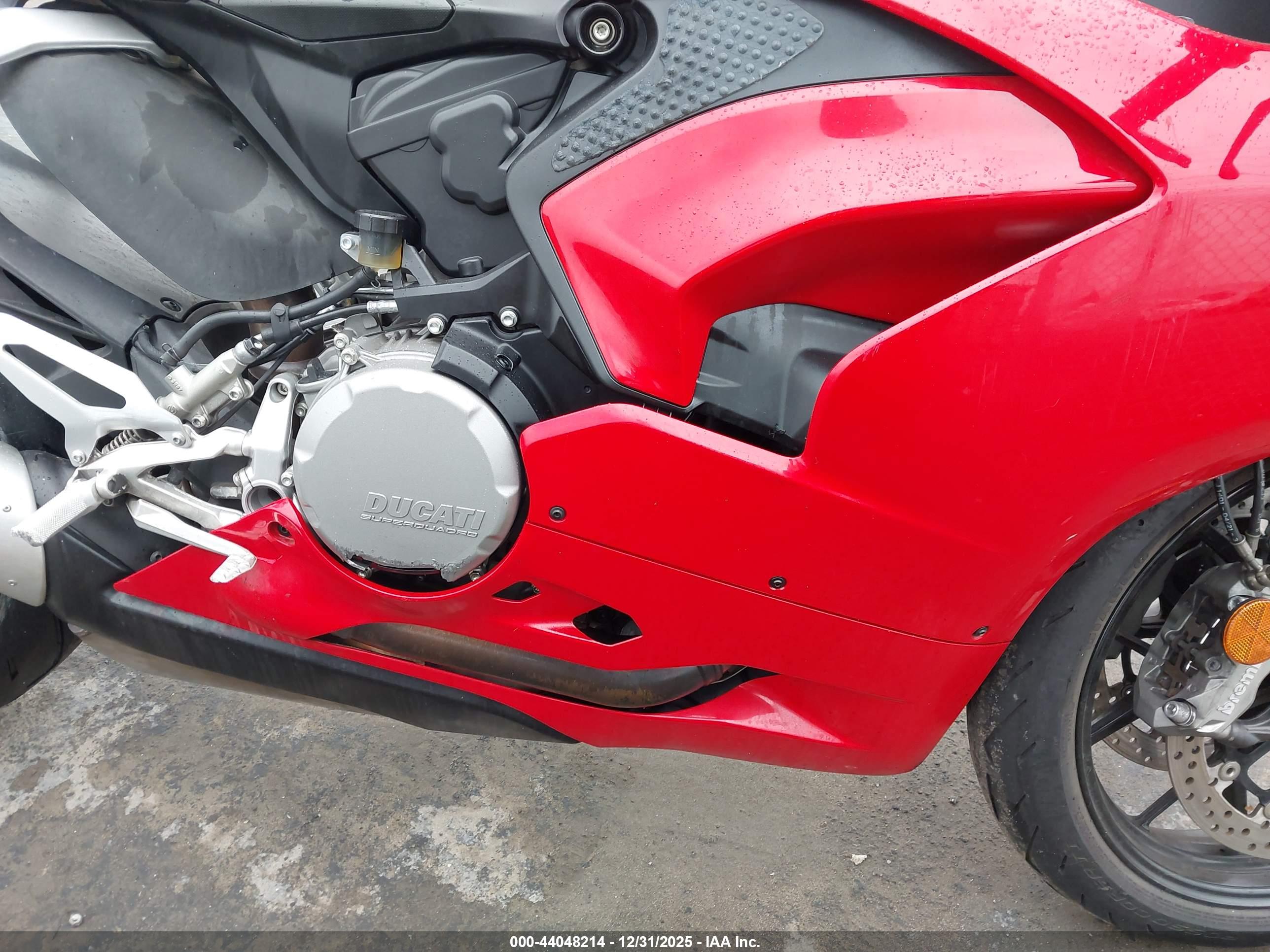 DUCATI PANIGALE image 8