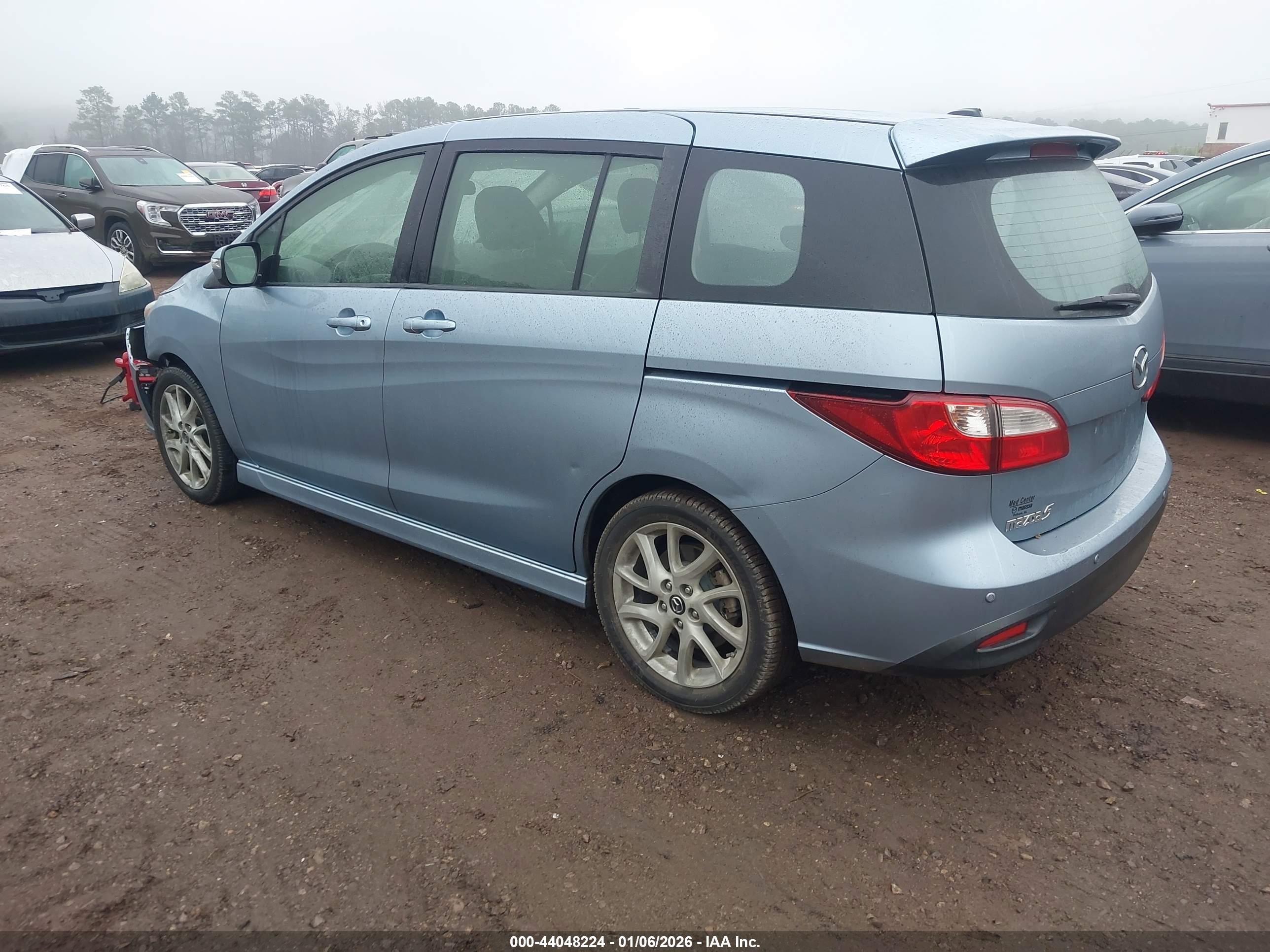 MAZDA MAZDA5 image 3