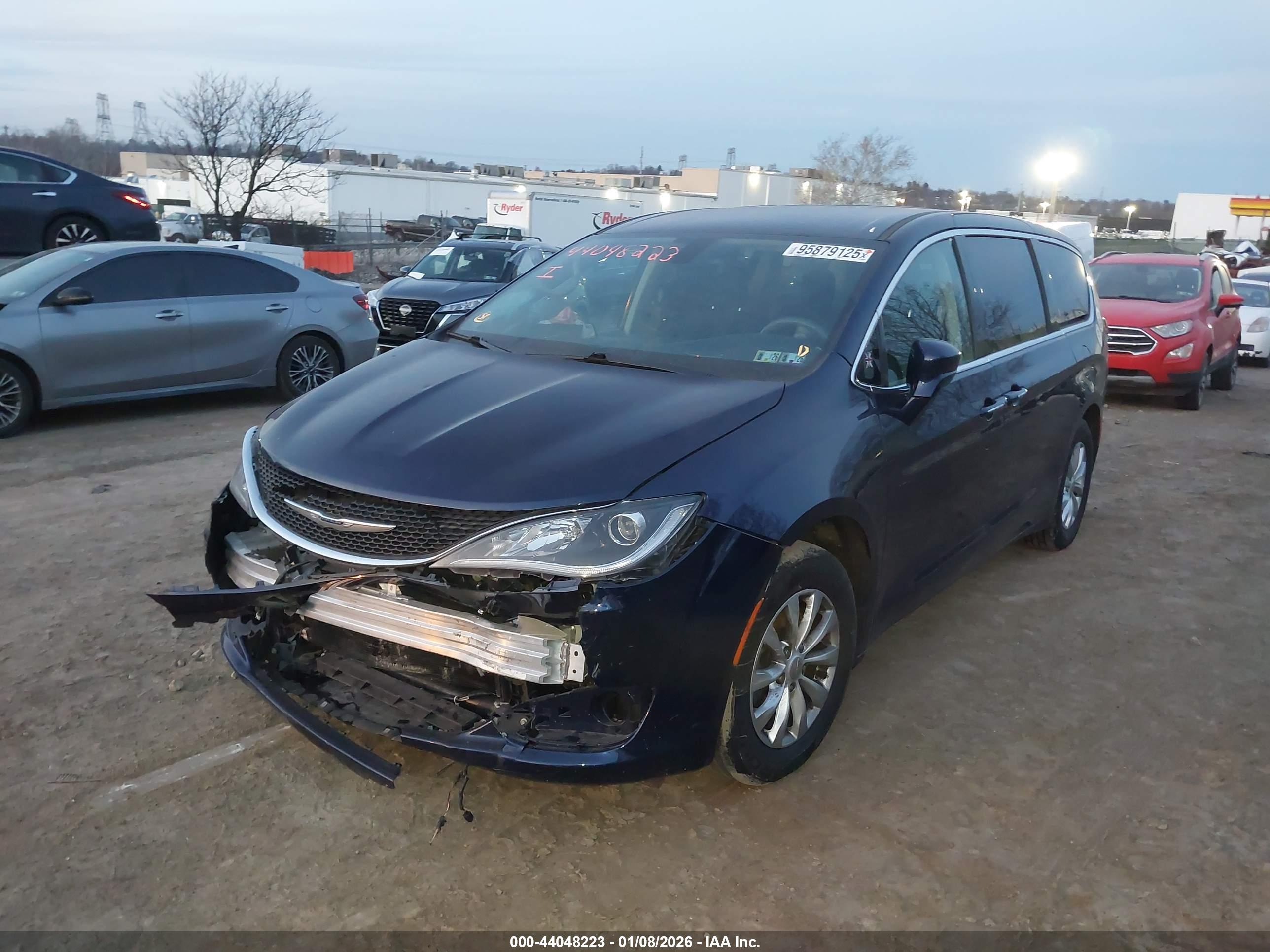 CHRYSLER PACIFICA image 2