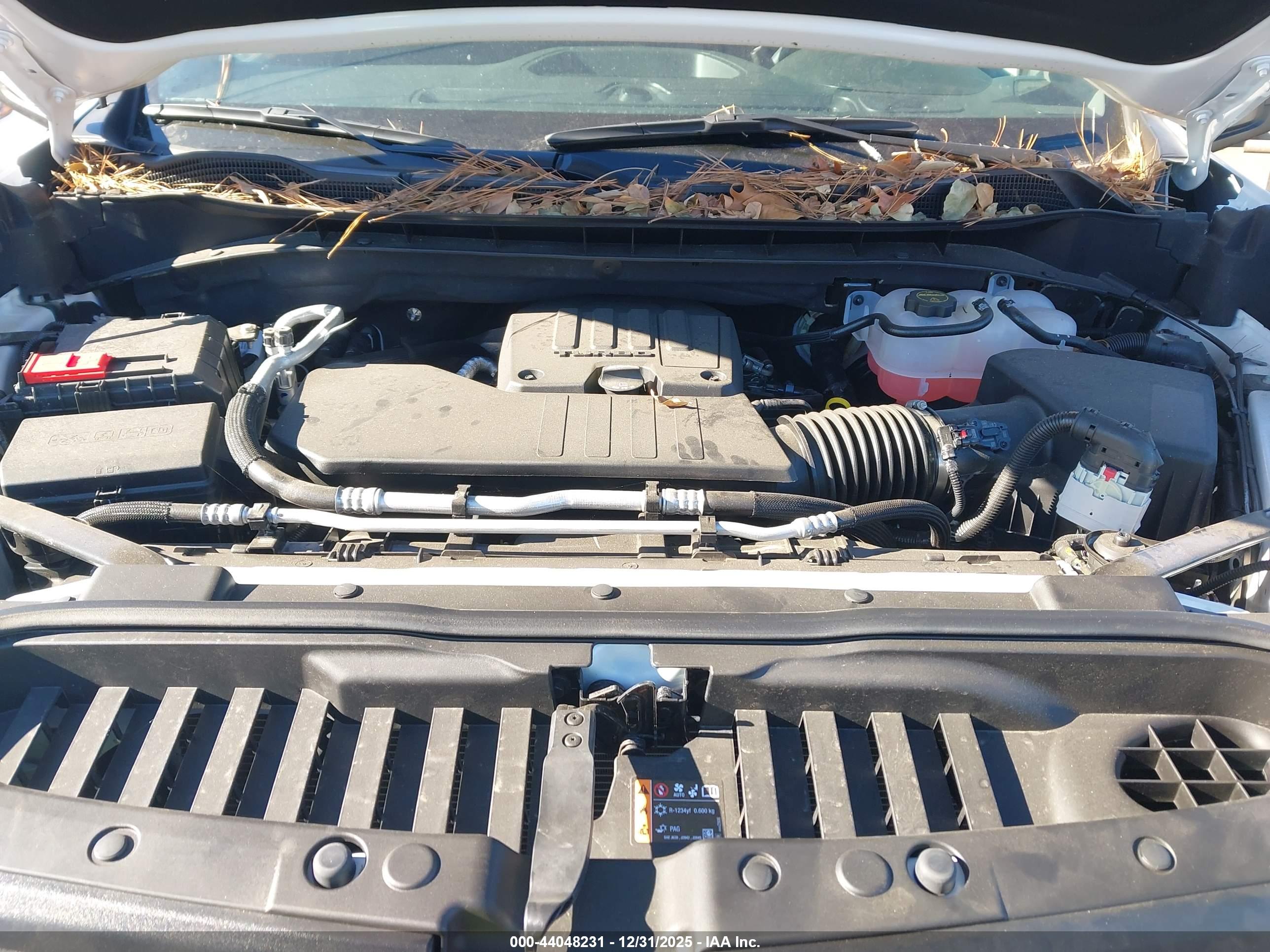 CHEVROLET SILVERADO image 10