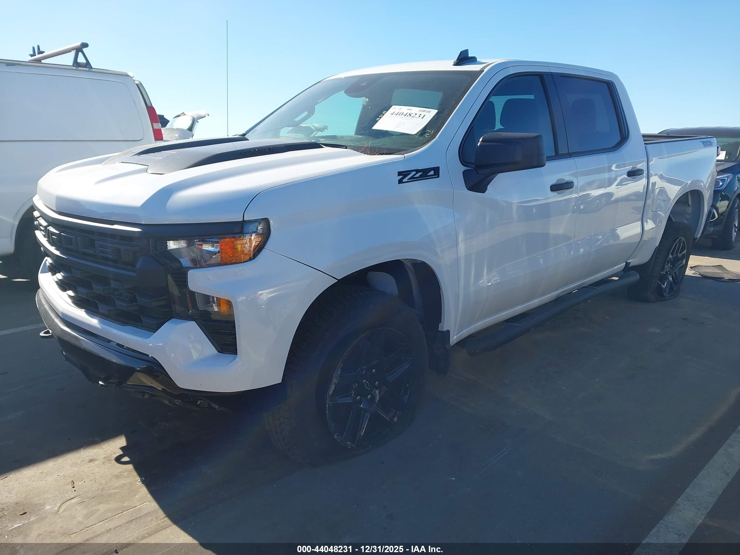 CHEVROLET SILVERADO image 2