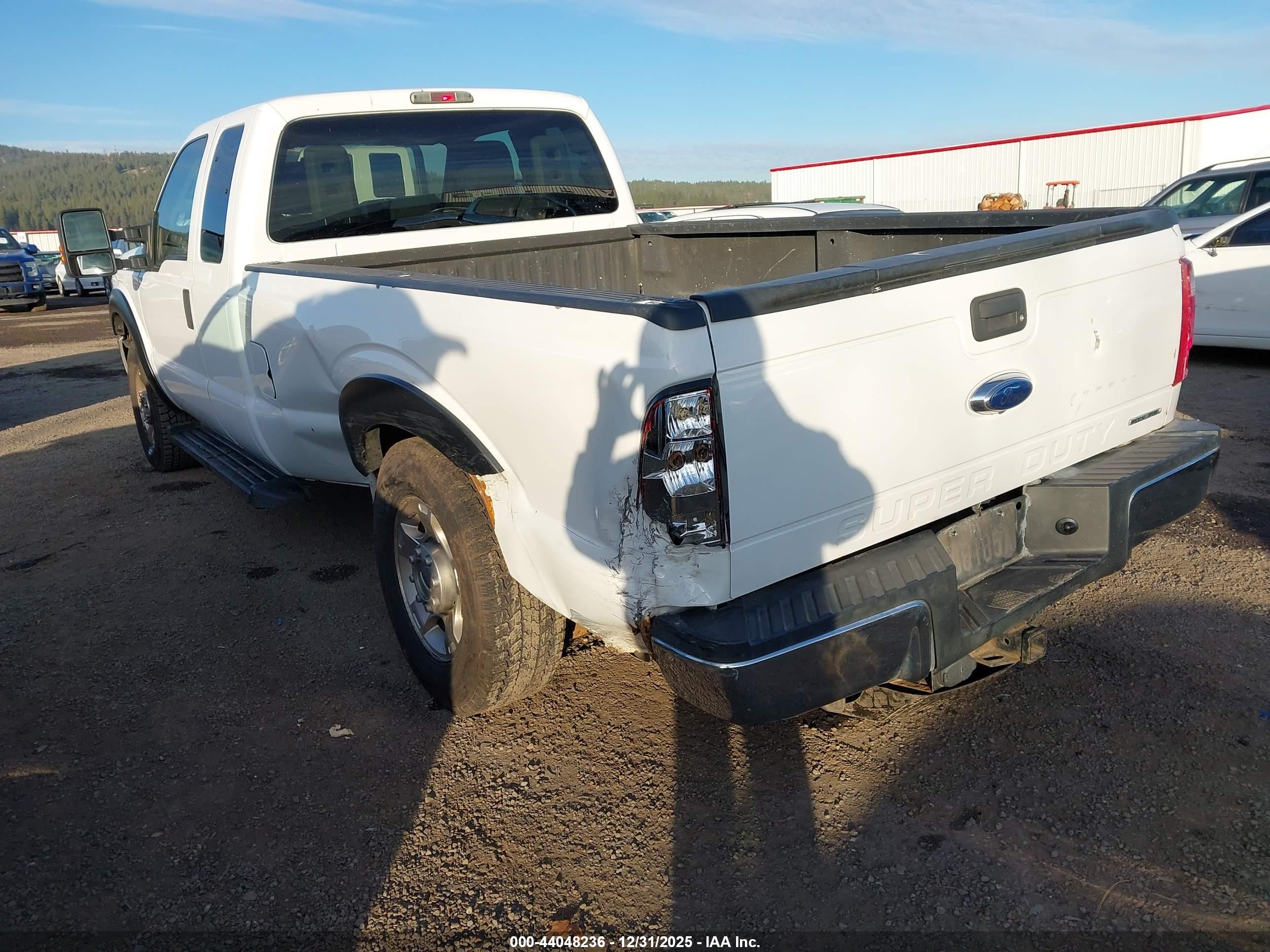 FORD F-250 image 3