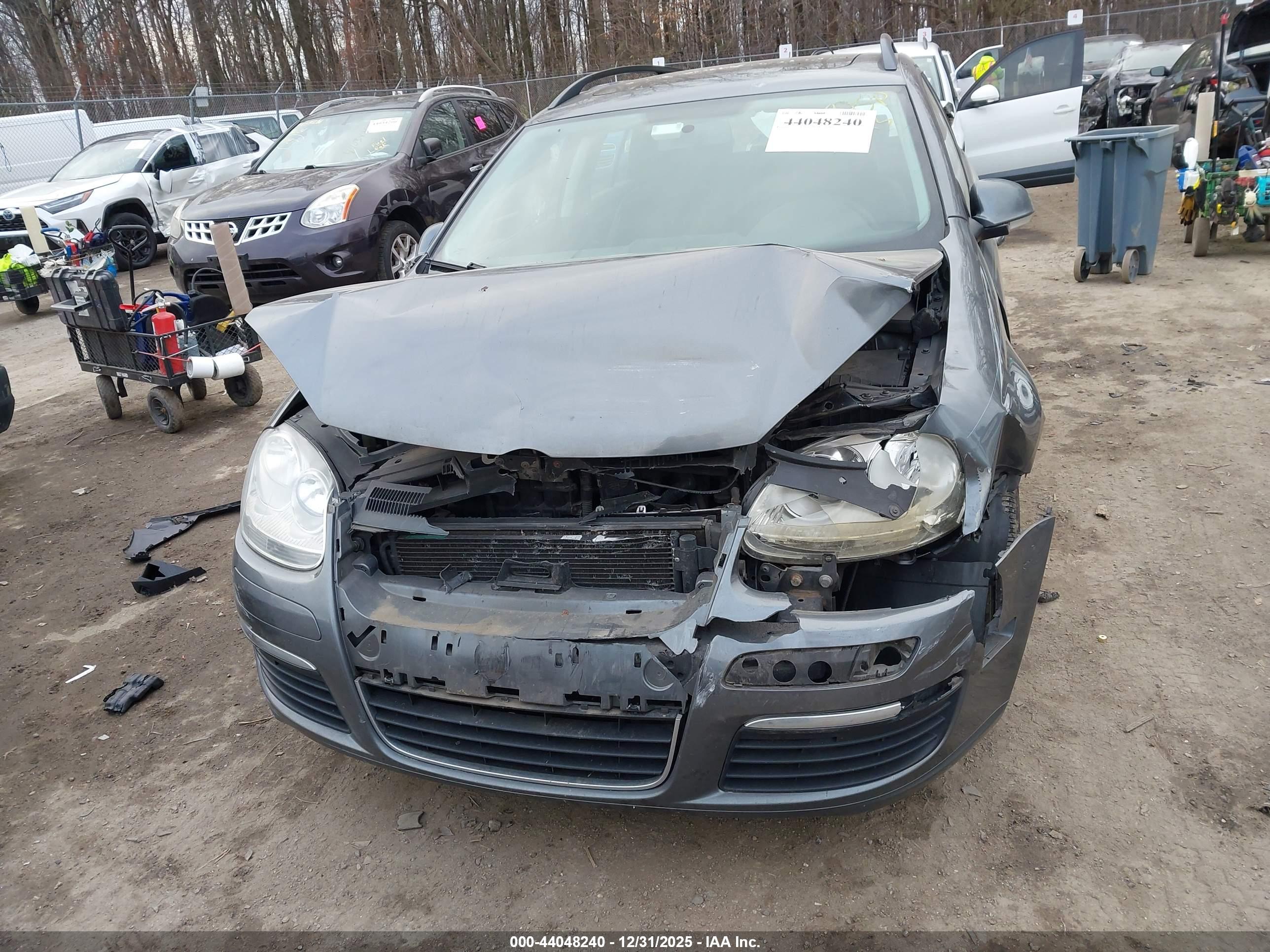VOLKSWAGEN JETTA image 6