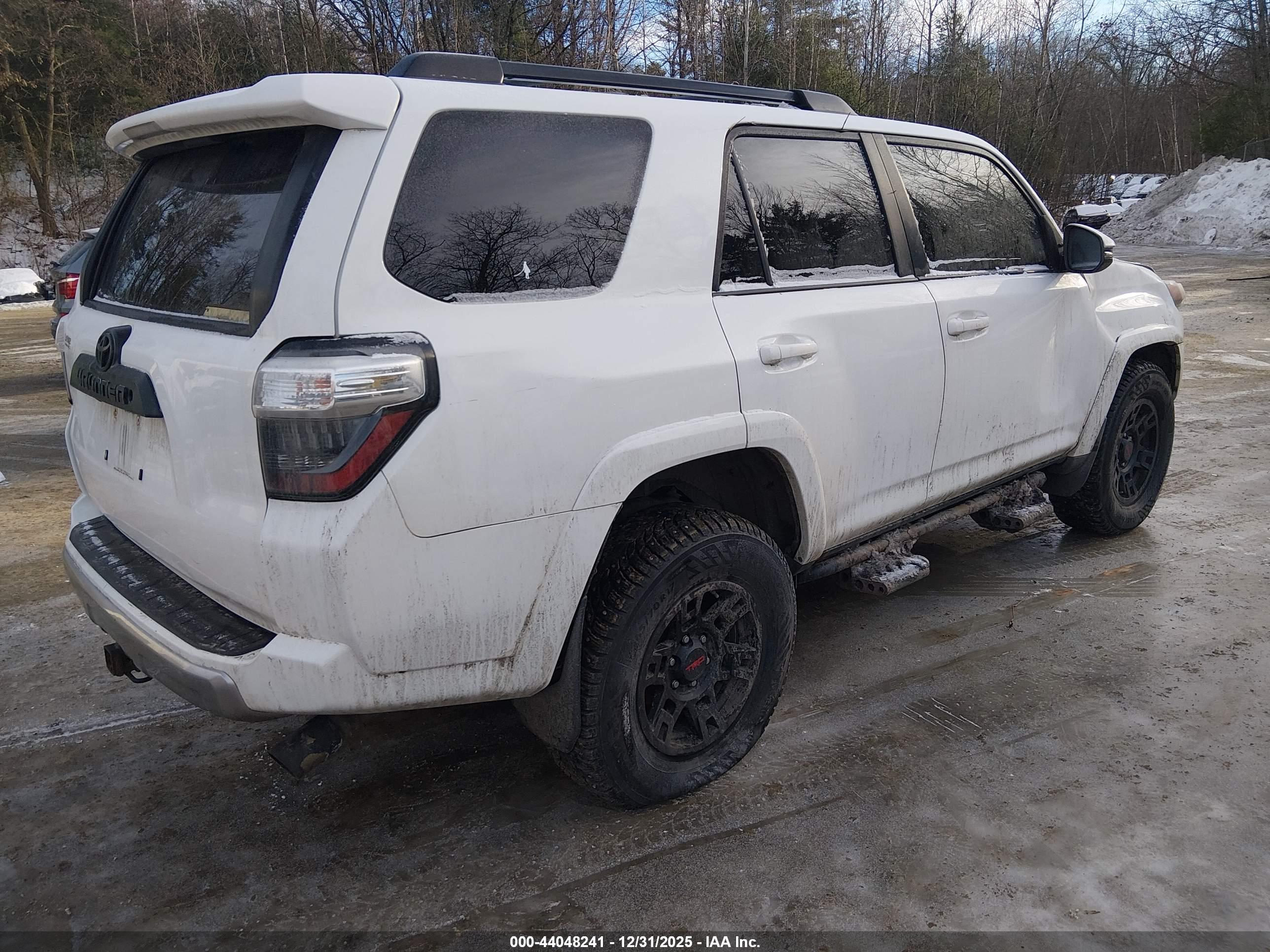 TOYOTA 4RUNNER image 4