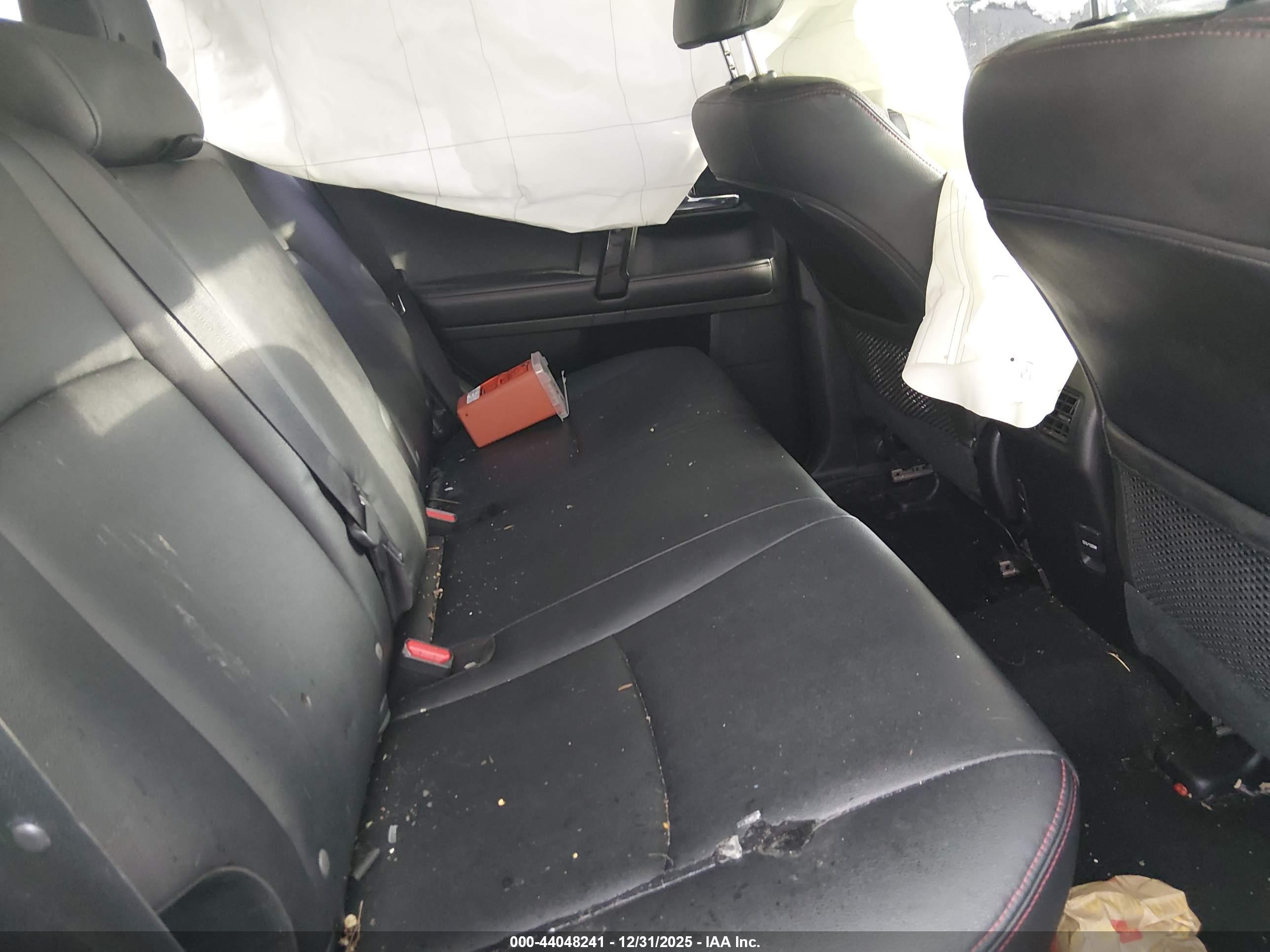 TOYOTA 4RUNNER image 8
