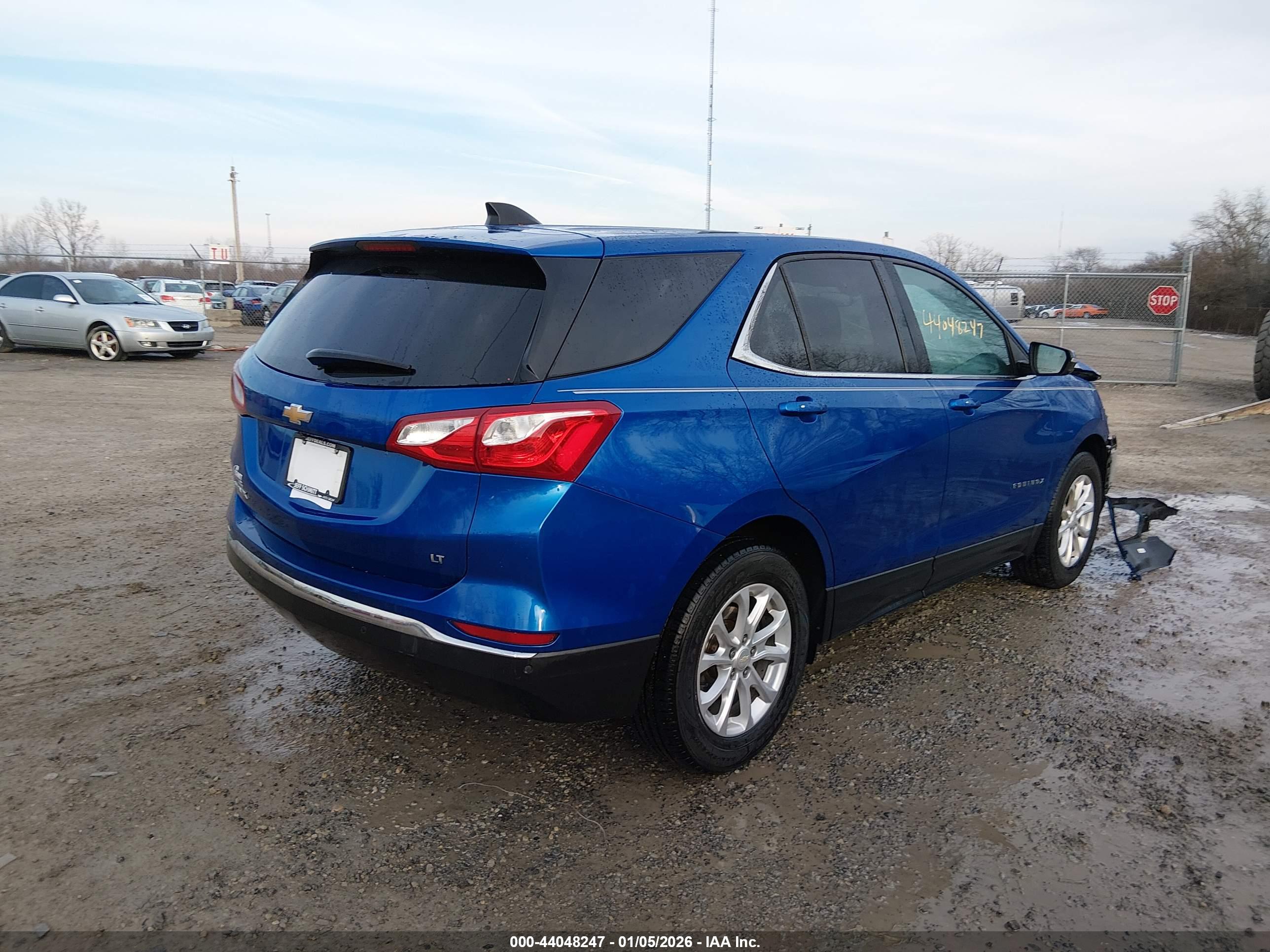 CHEVROLET EQUINOX image 4