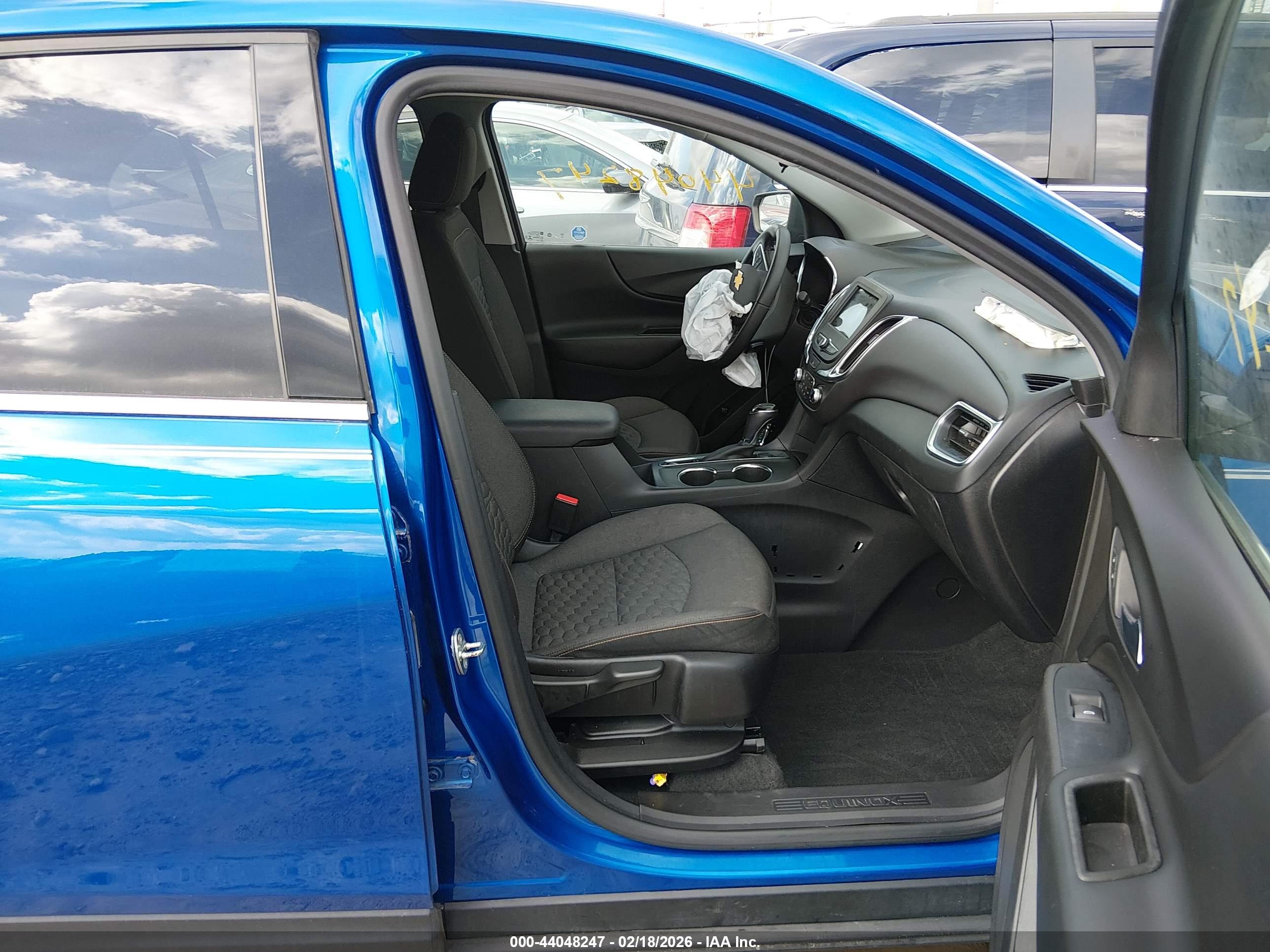 CHEVROLET EQUINOX image 5