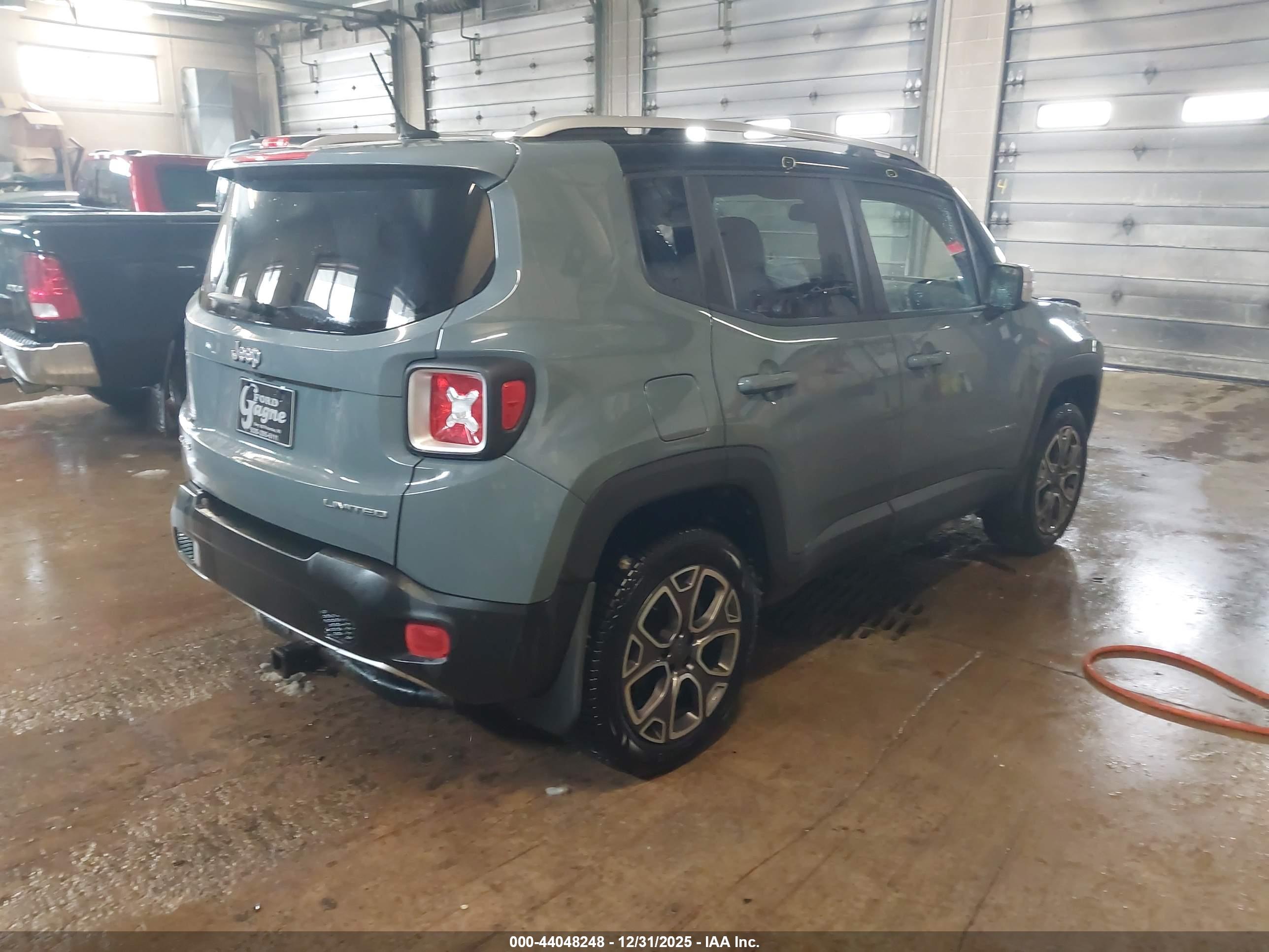 JEEP RENEGADE image 4