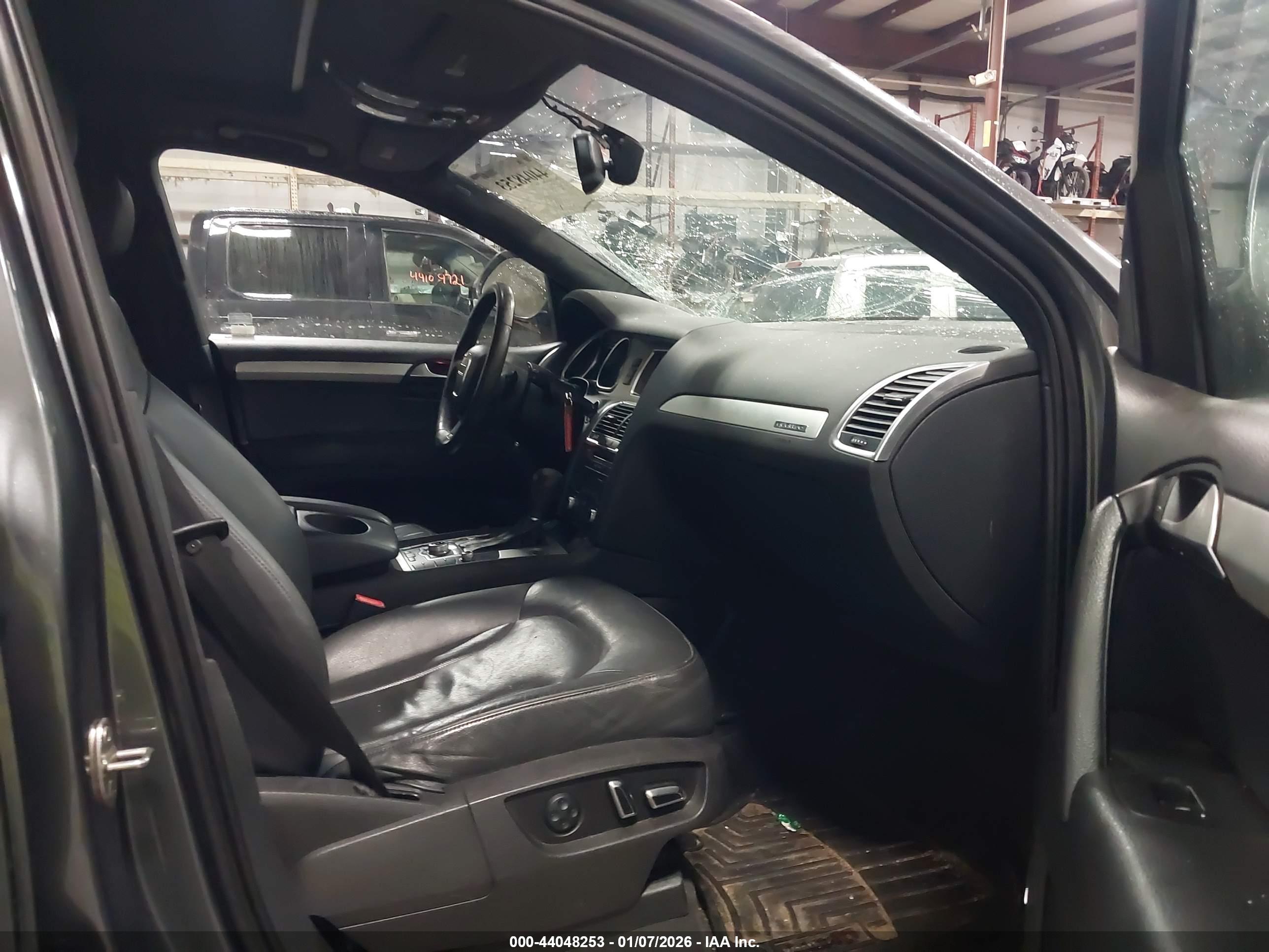 AUDI Q7 image 5