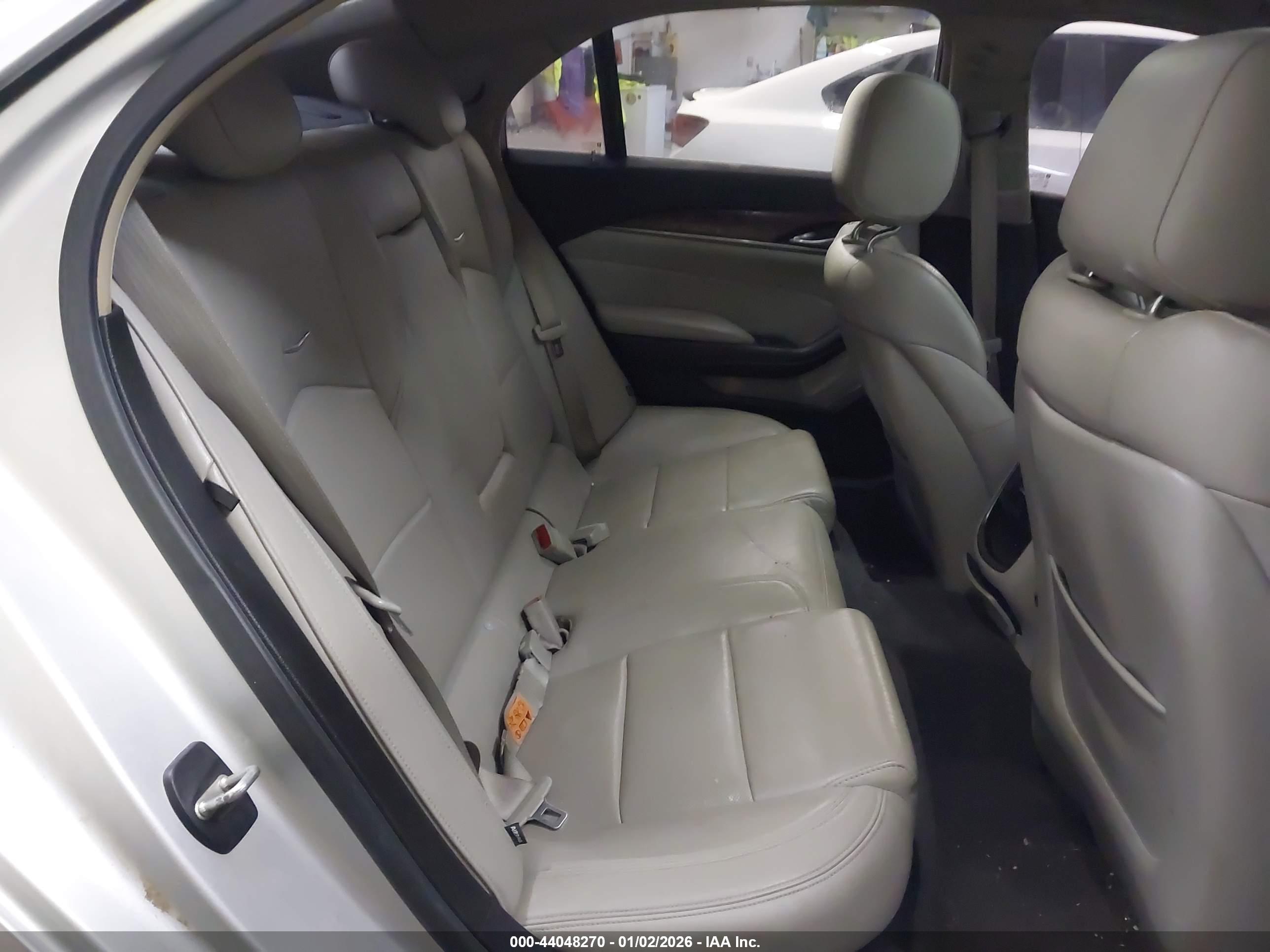 CADILLAC CTS image 8