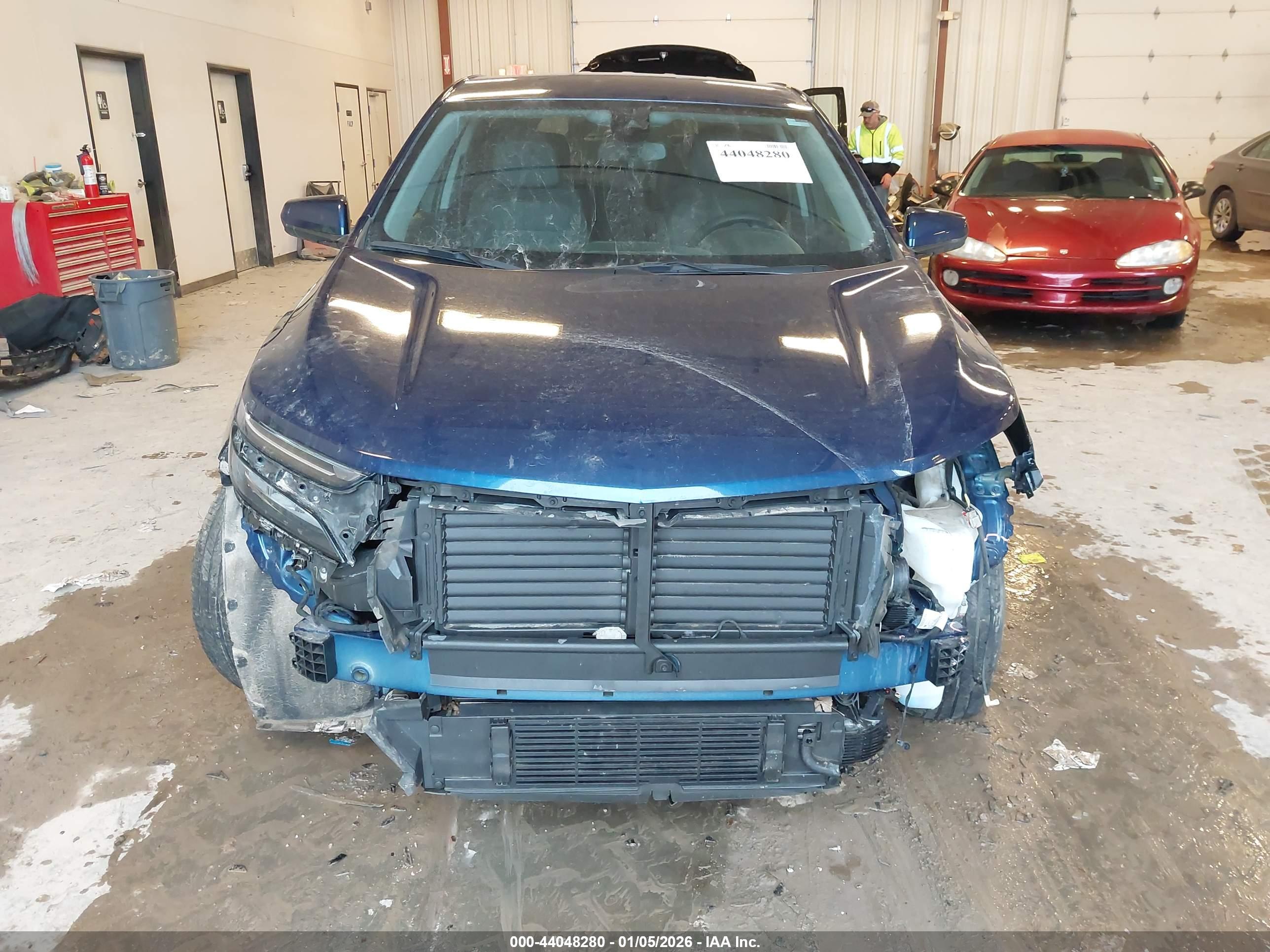 CHEVROLET EQUINOX image 6