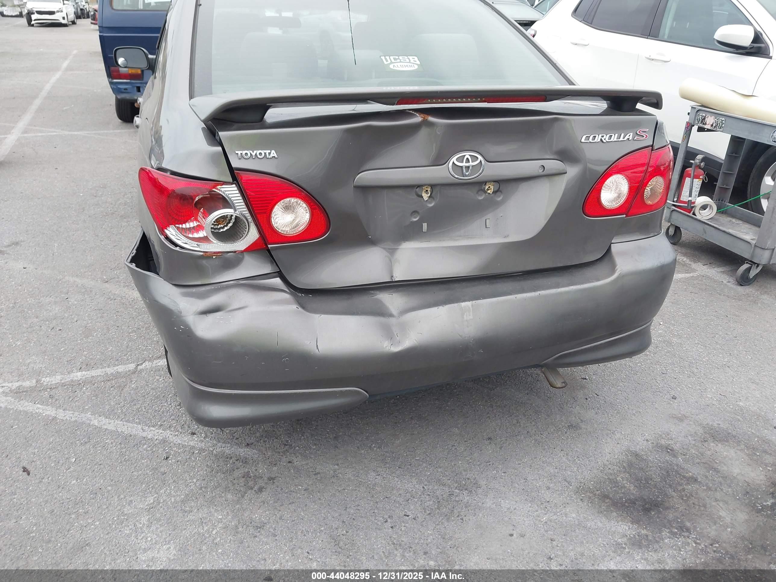 TOYOTA COROLLA image 6
