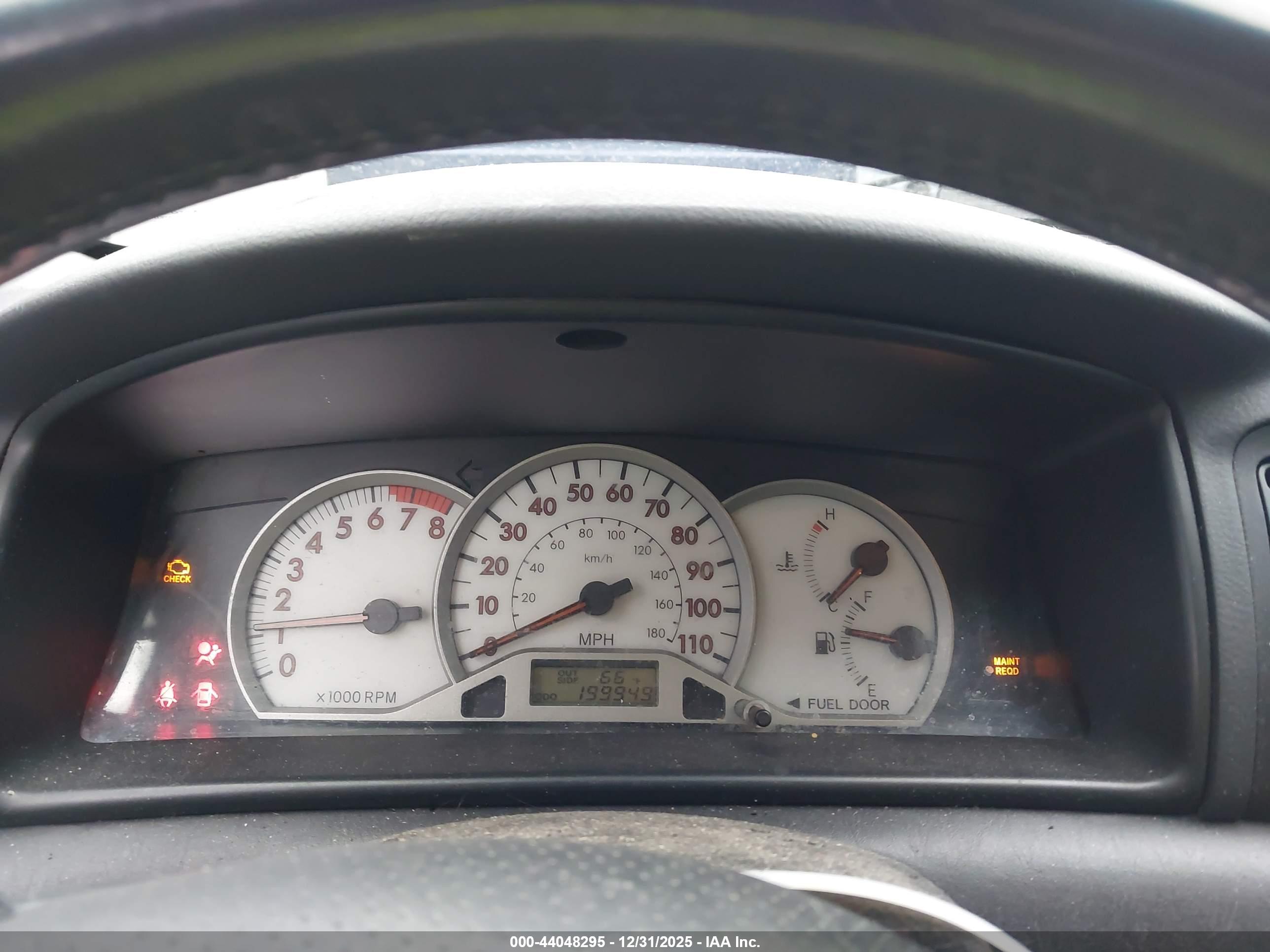 TOYOTA COROLLA image 7