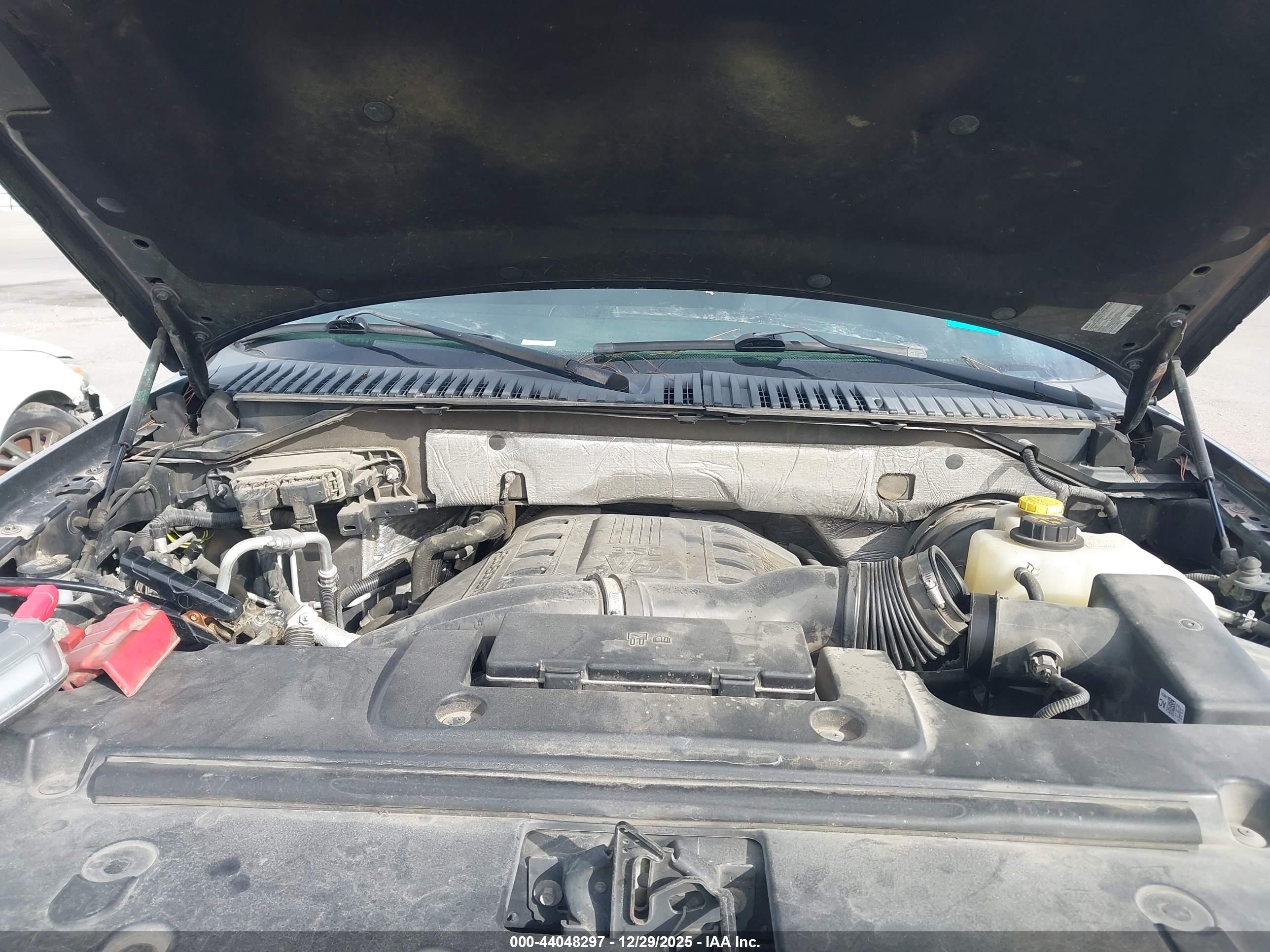 FORD EXPEDITION image 10