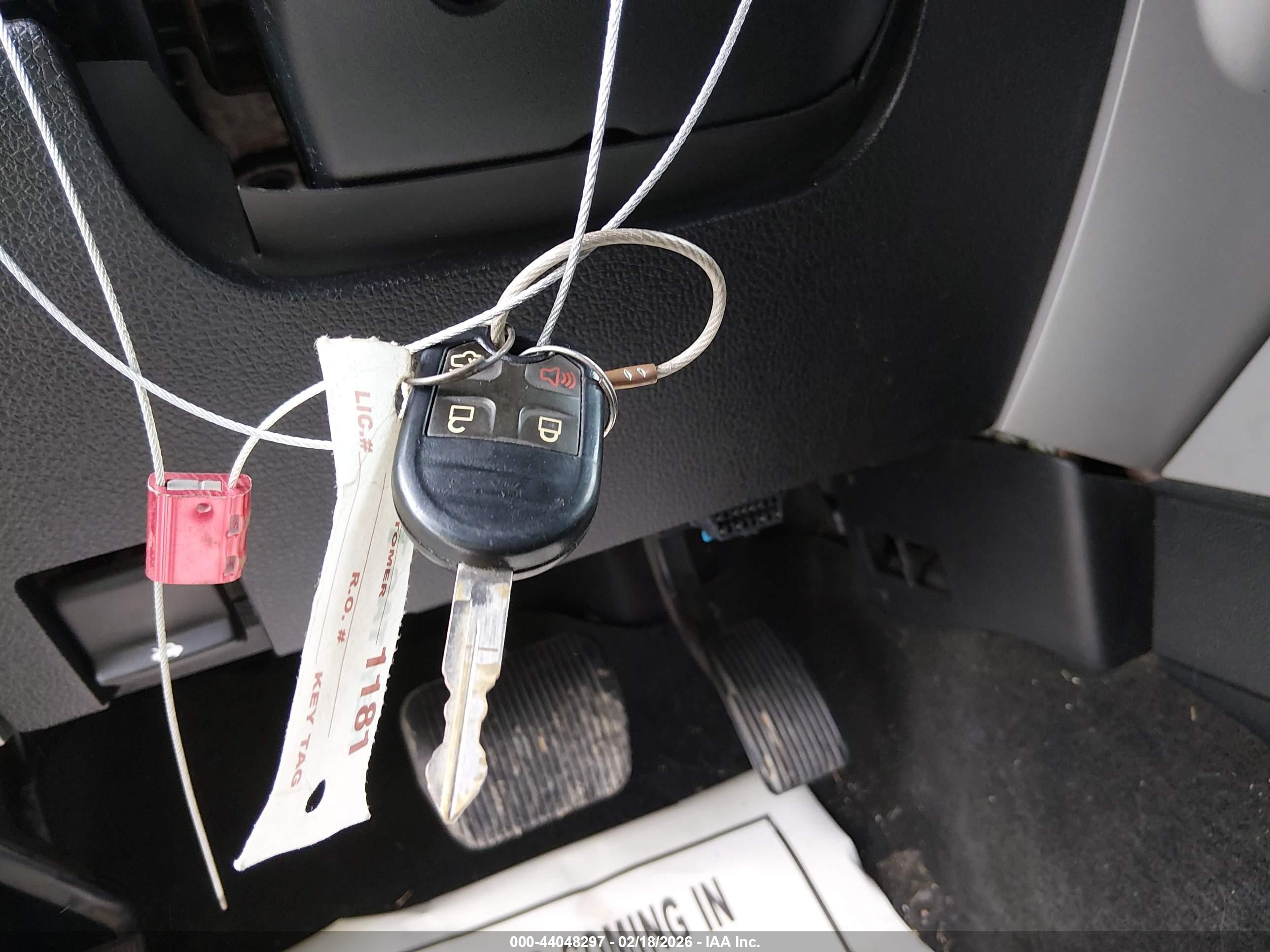 FORD EXPEDITION image 11