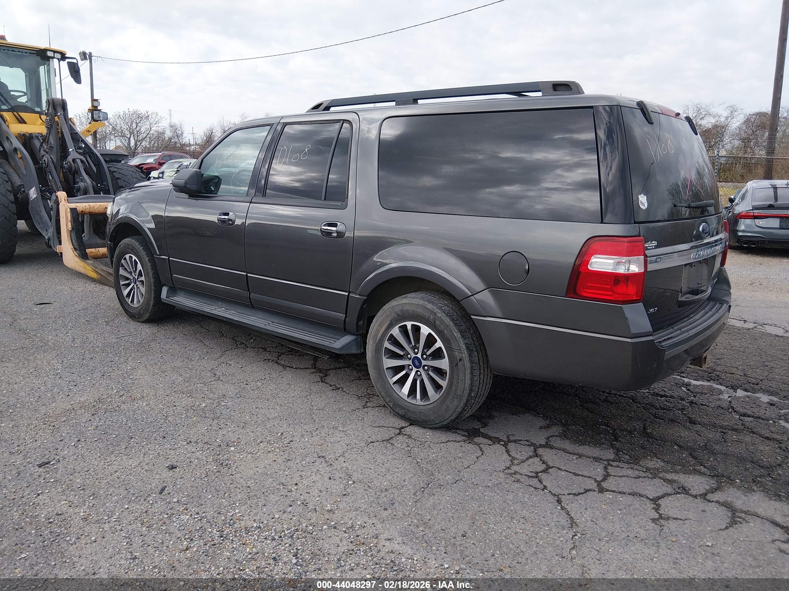FORD EXPEDITION image 3
