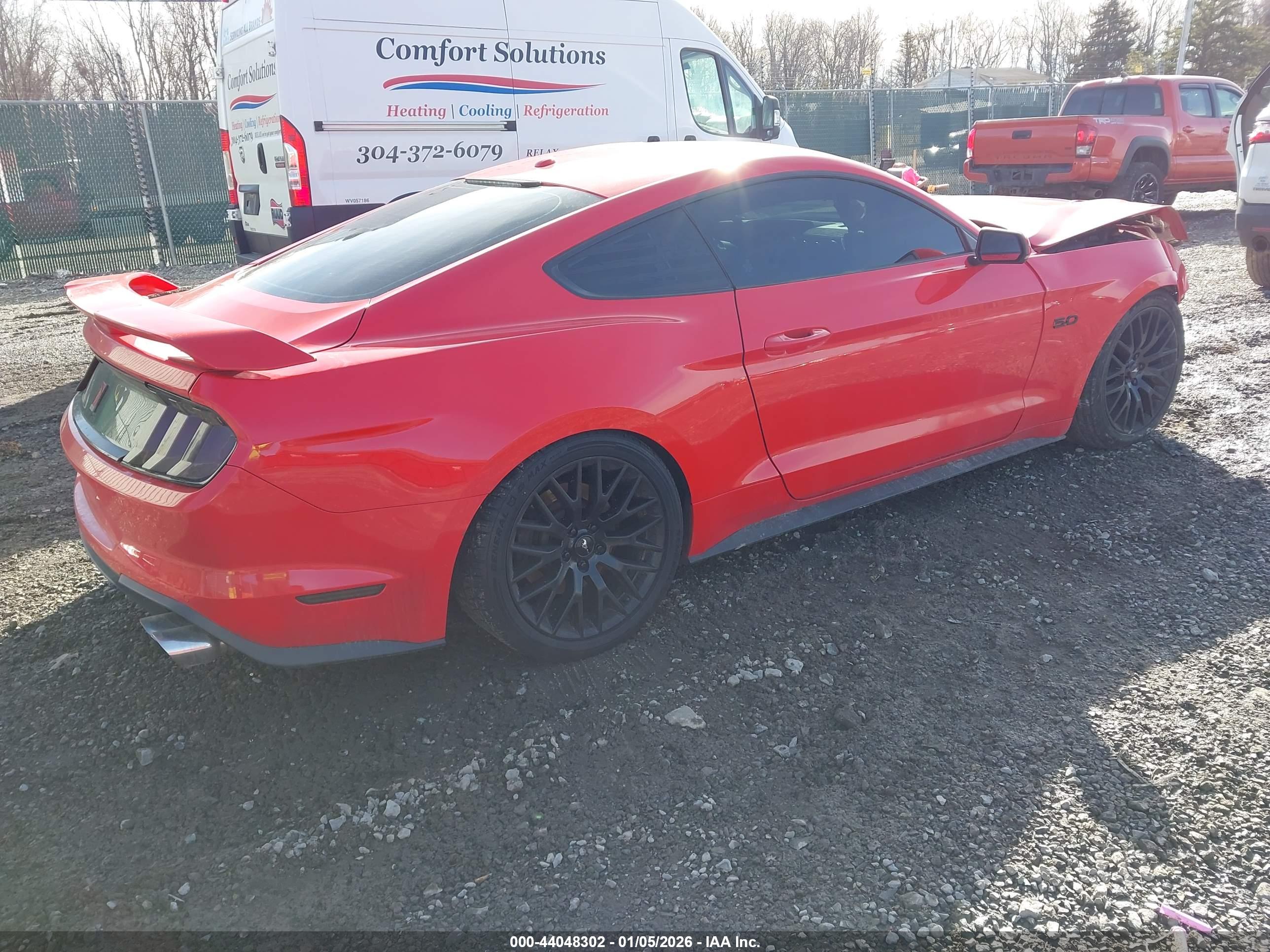 FORD MUSTANG image 4