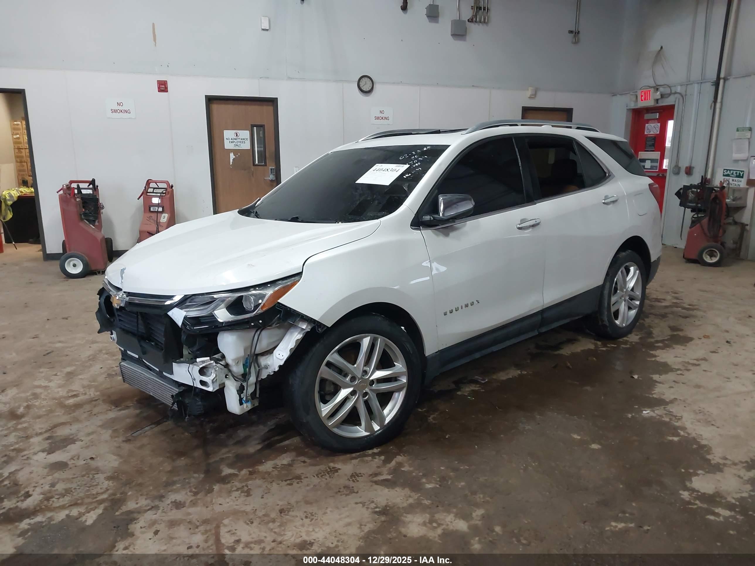 CHEVROLET EQUINOX image 2
