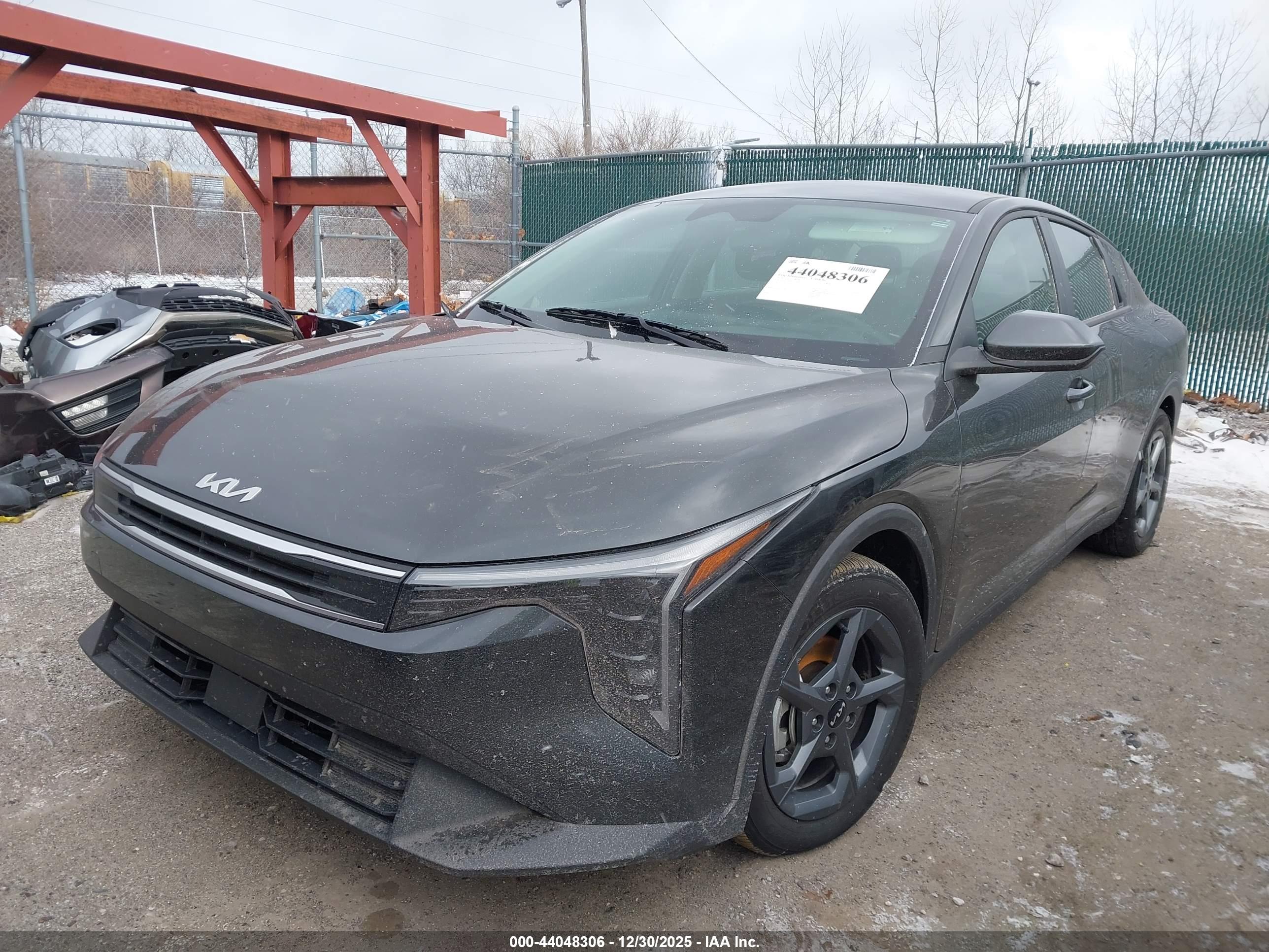 KIA K4 image 2