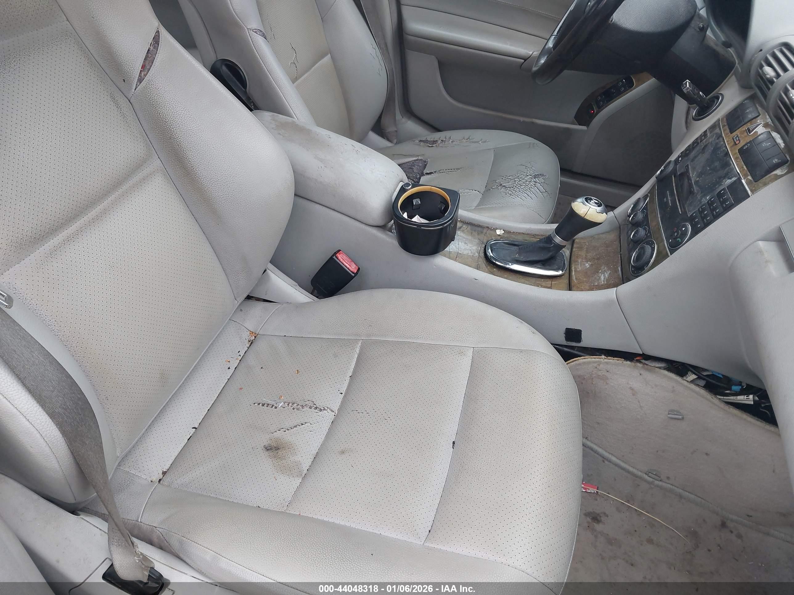 MERCEDES-BENZ C image 5