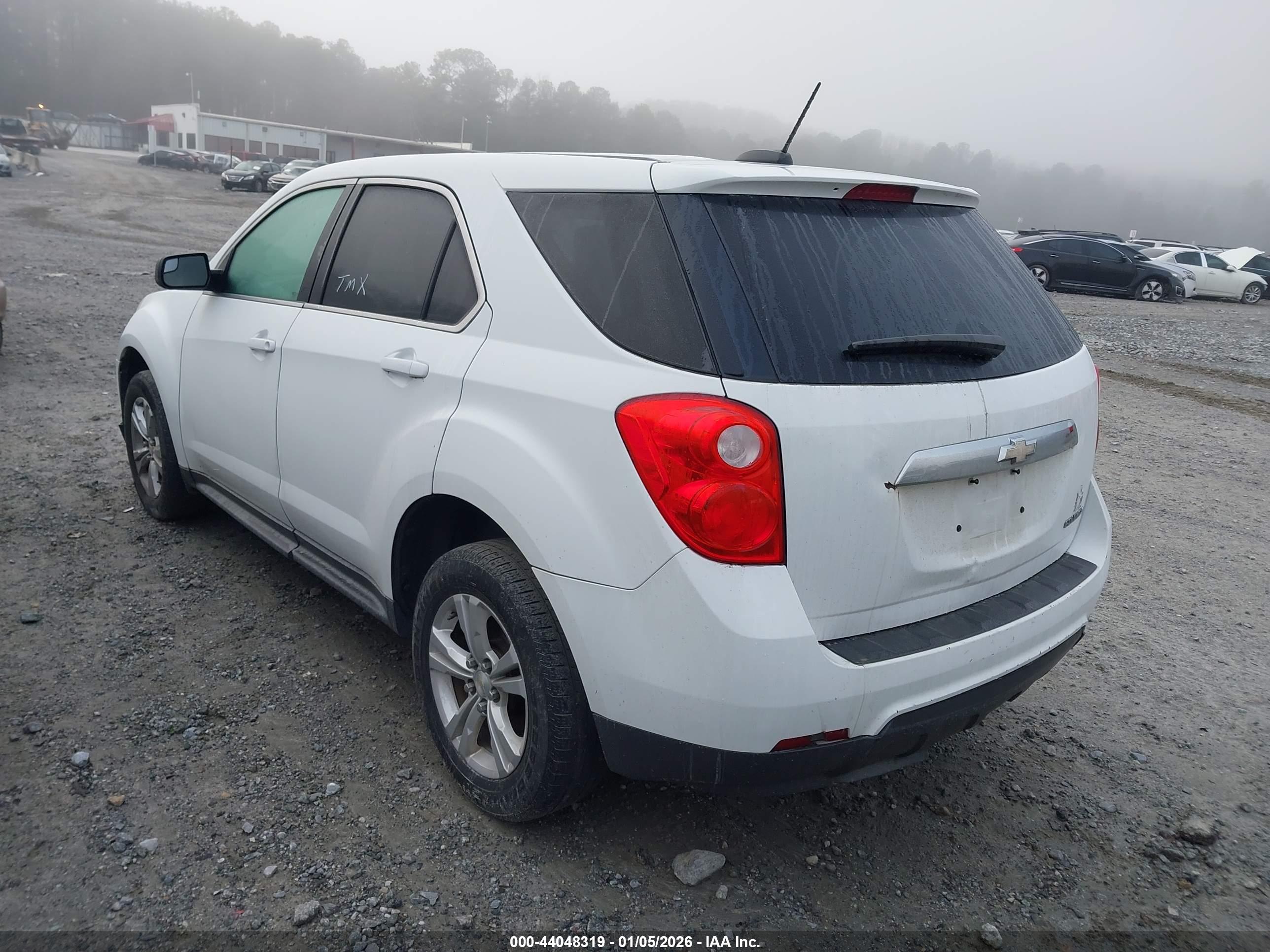CHEVROLET EQUINOX image 3