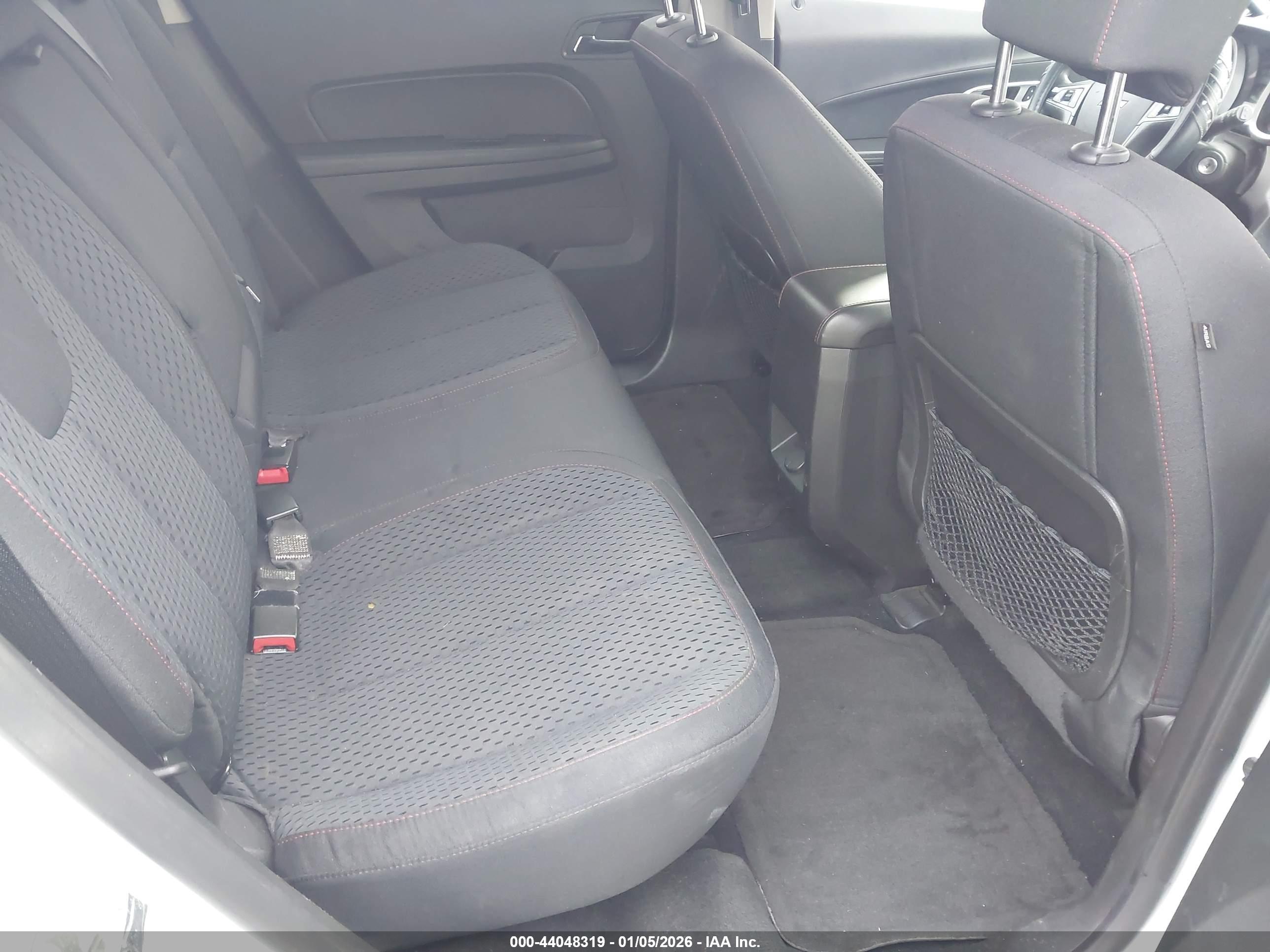 CHEVROLET EQUINOX image 8