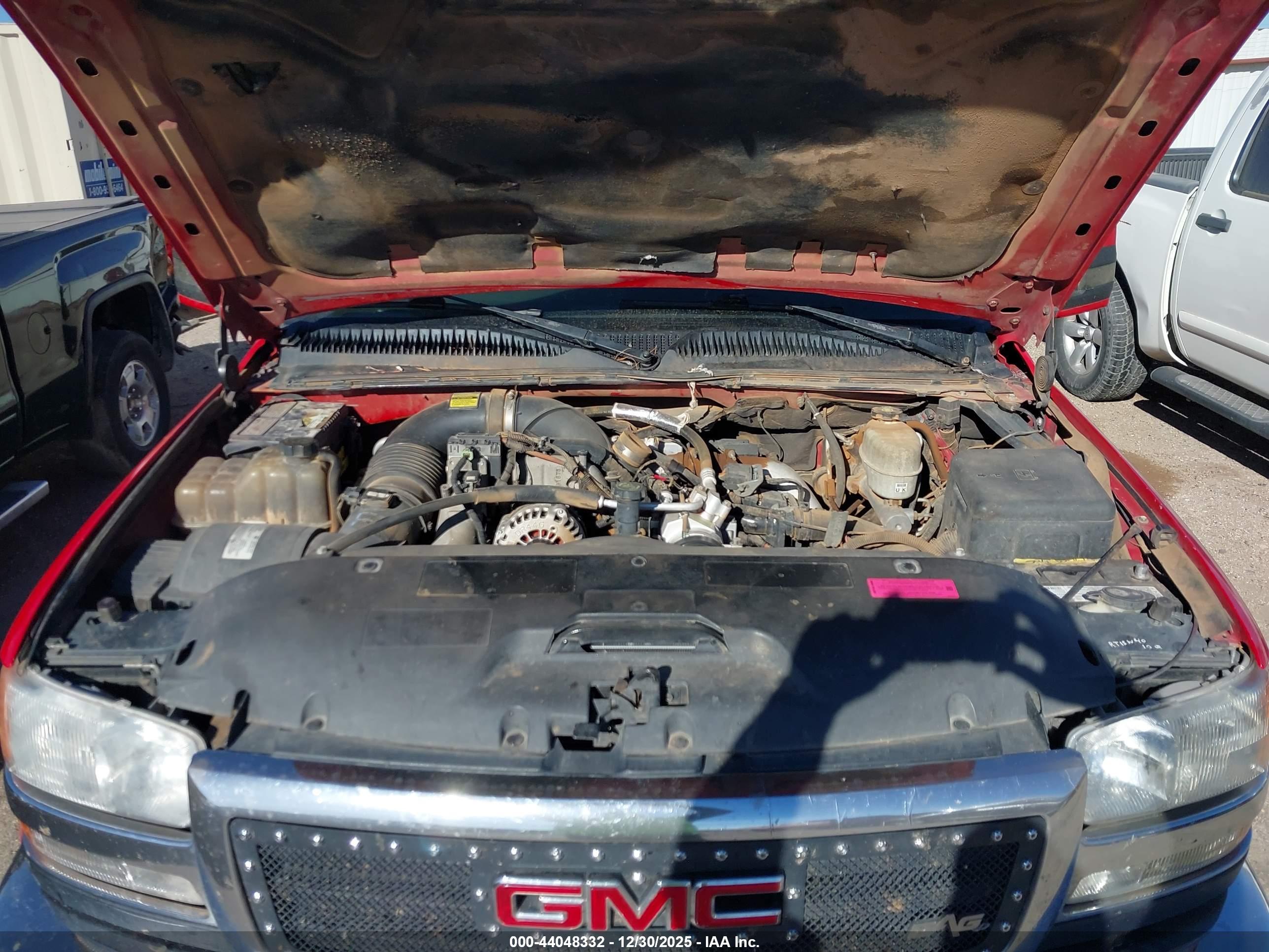 GMC SIERRA image 10
