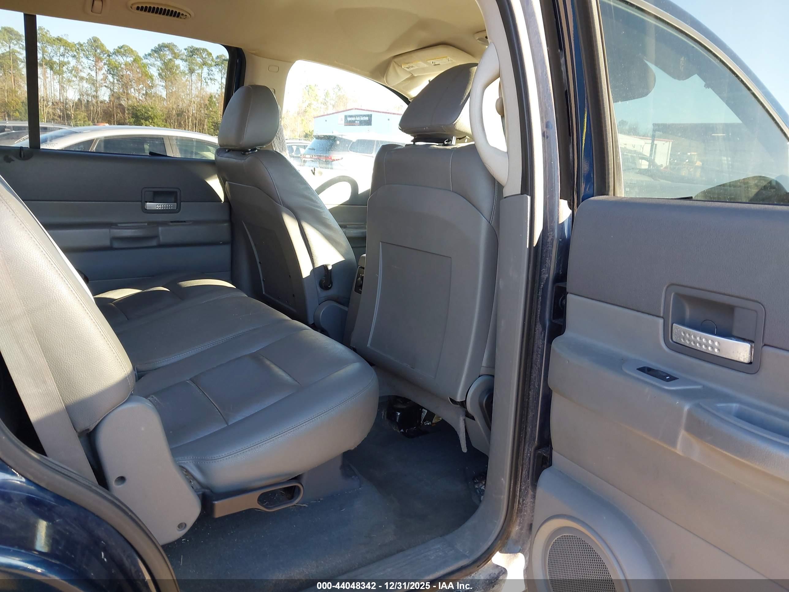 DODGE DURANGO image 8