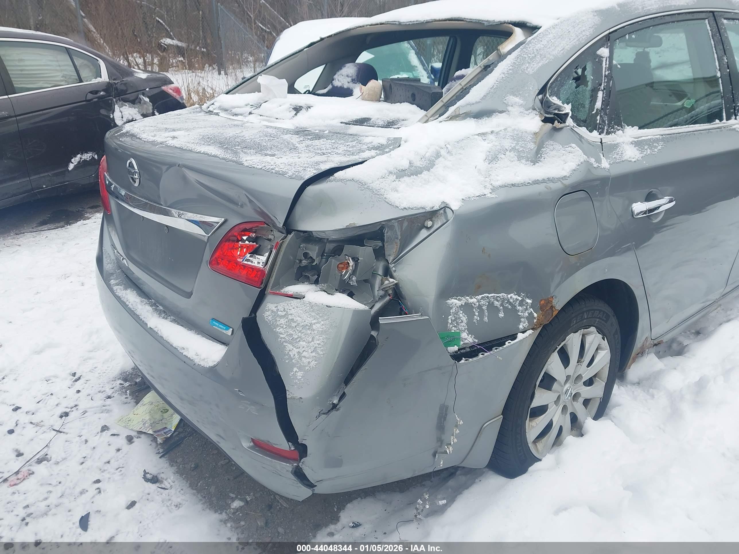 NISSAN SENTRA image 6