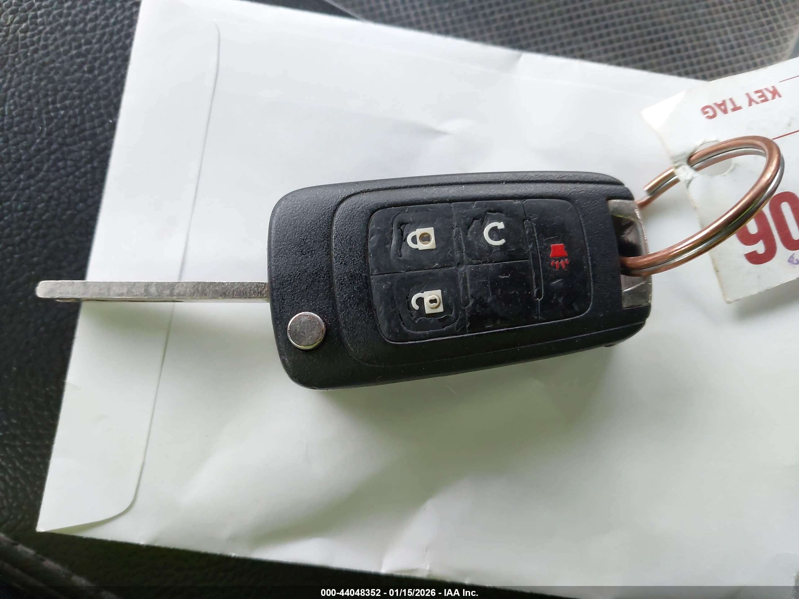 CHEVROLET EQUINOX image 11