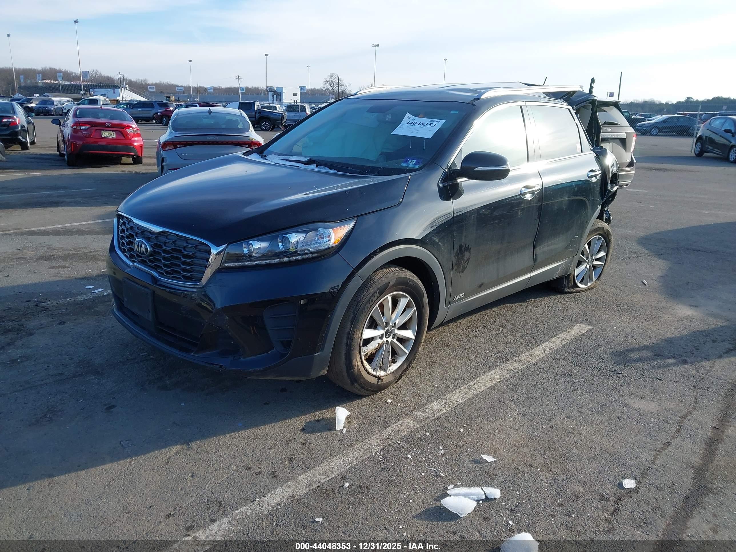 KIA SORENTO image 2