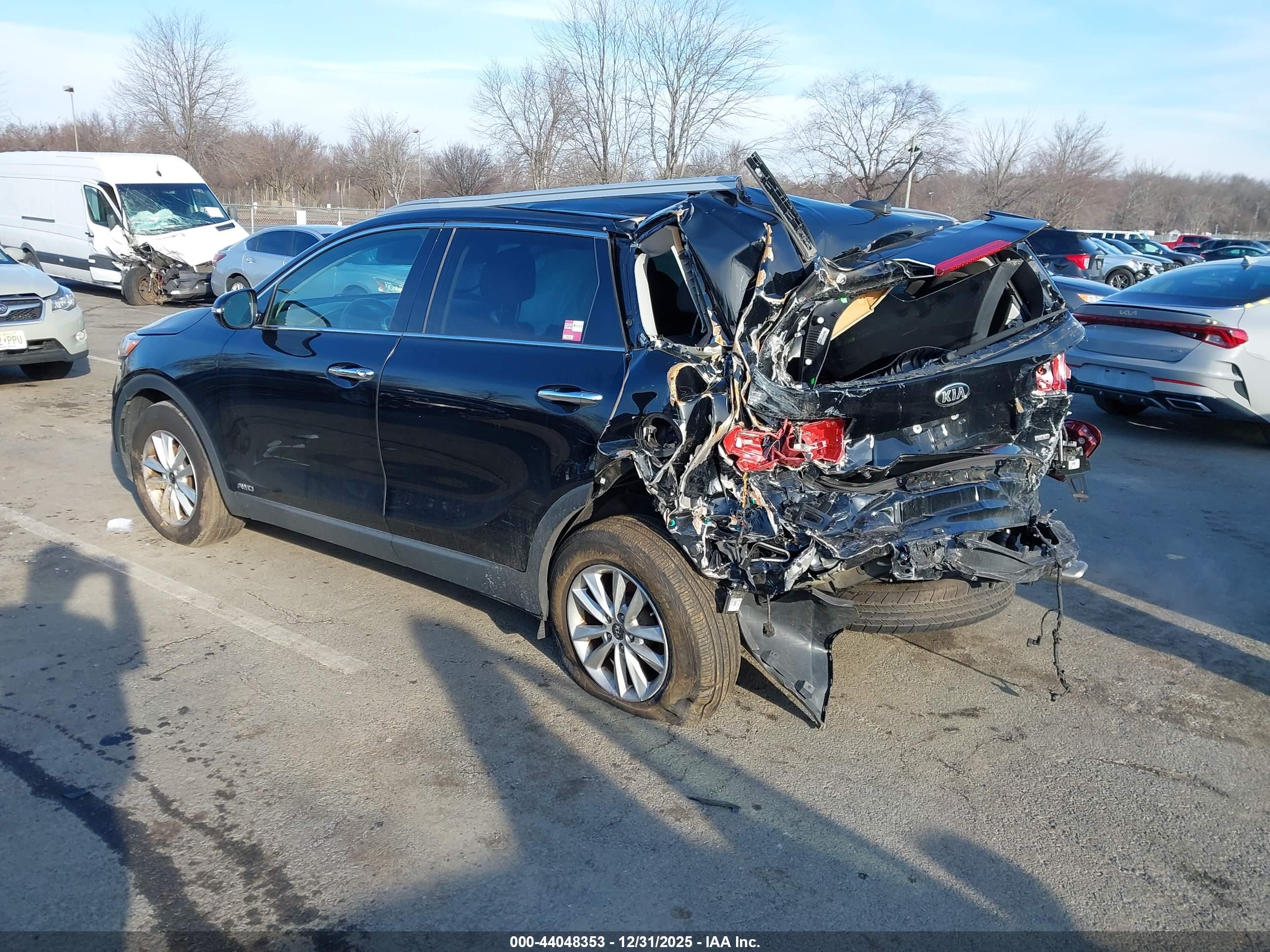 KIA SORENTO image 3