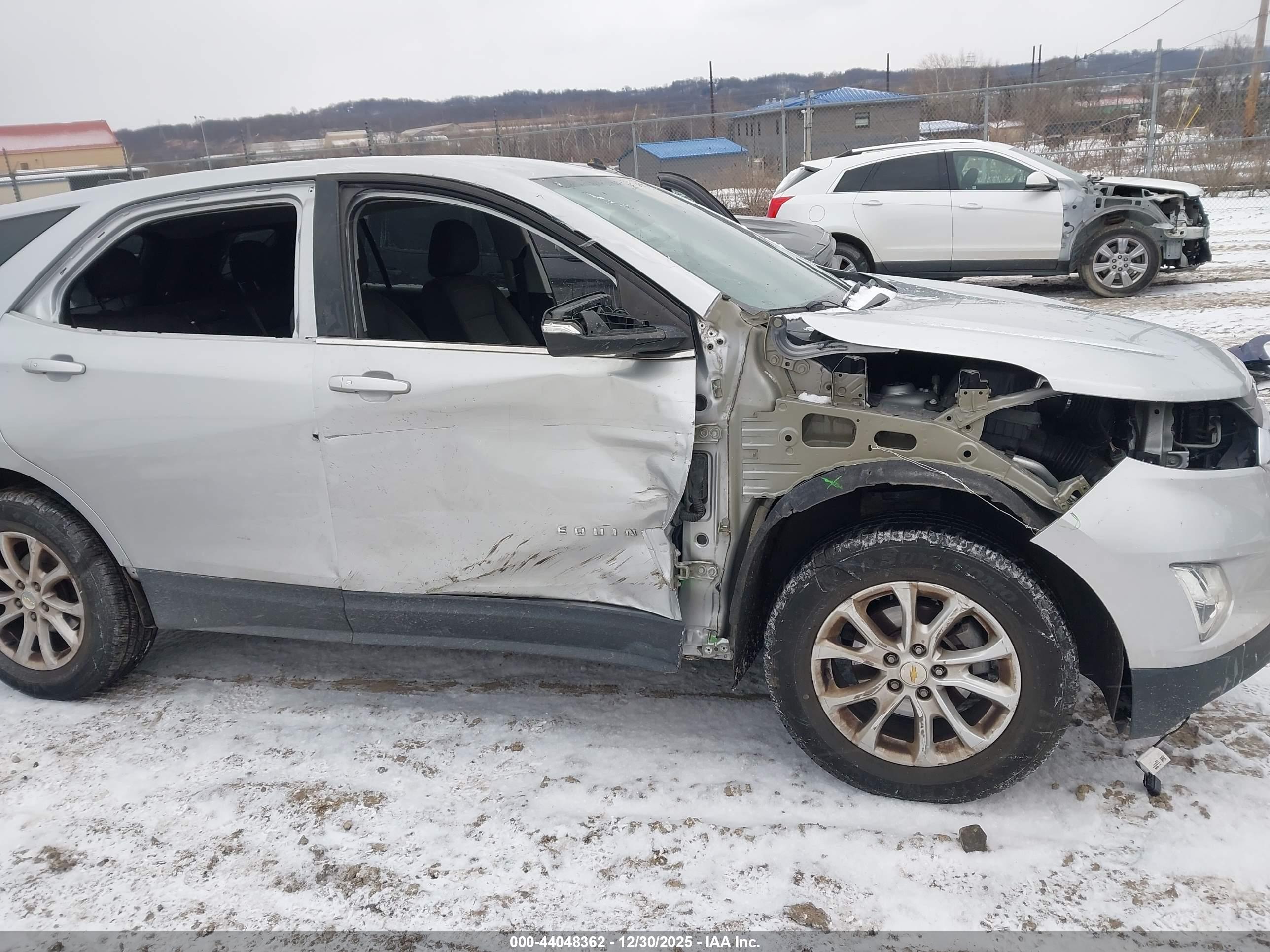 CHEVROLET EQUINOX image 6