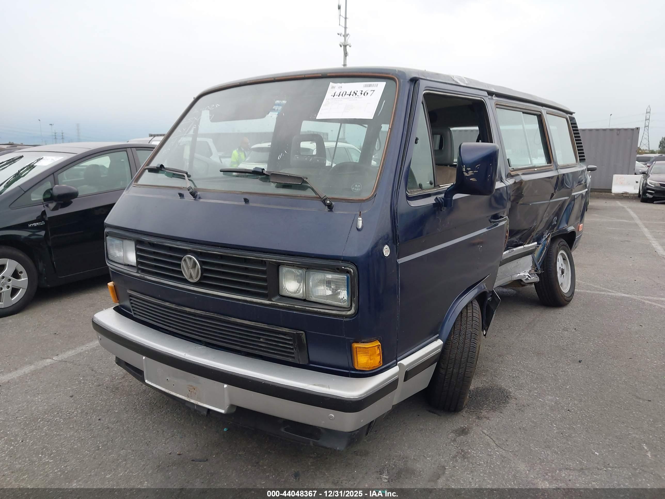 VOLKSWAGEN VANAGON image 2