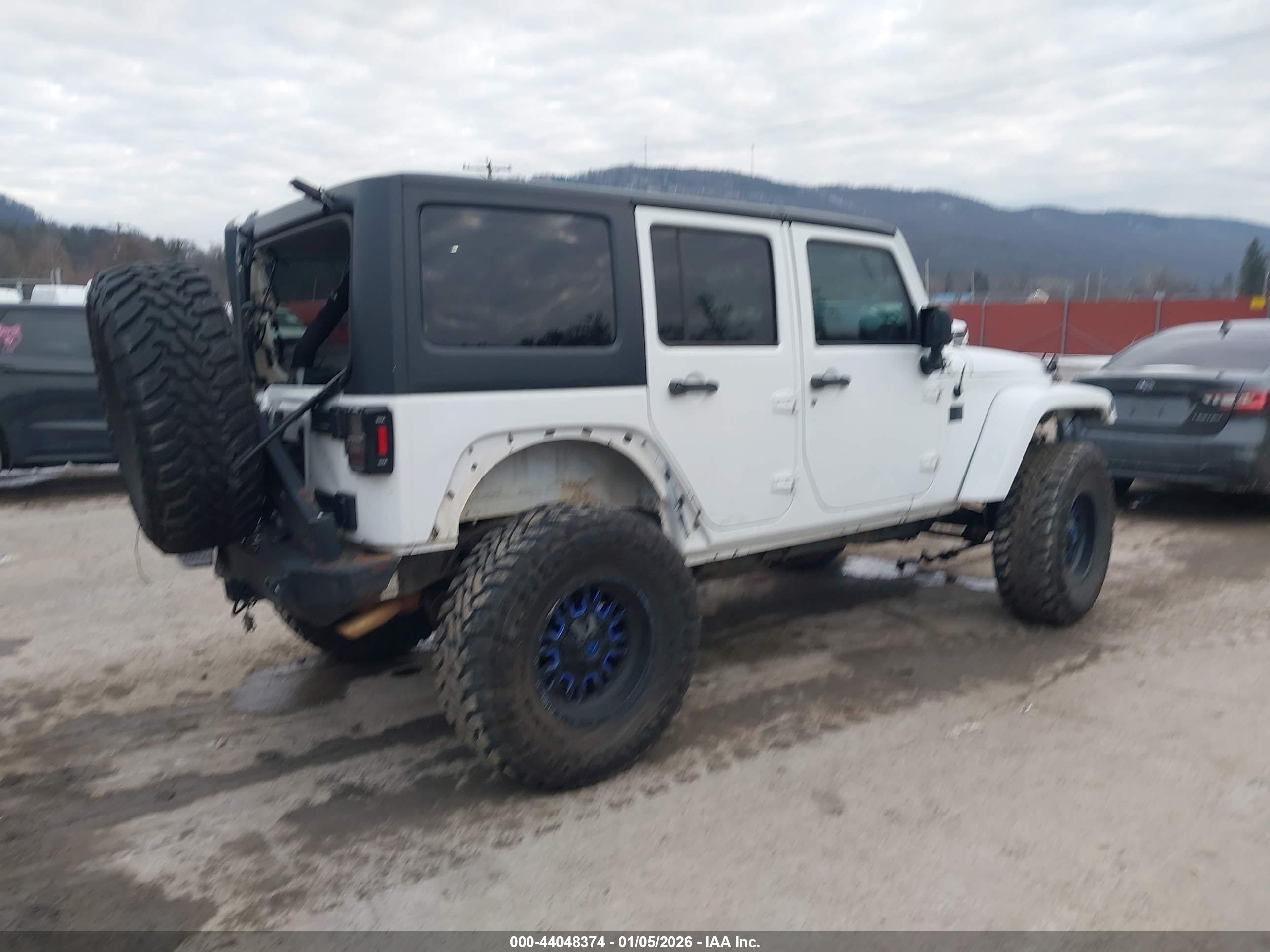 JEEP WRANGLER image 4